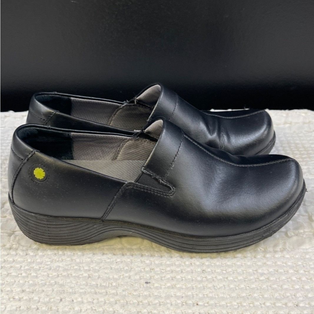 Dansko Work Wonders By Dansko Women's Black Shoes/Clogs Sz 37 SKU 5 Size US 7 / IT 37 - 3 Thumbnail