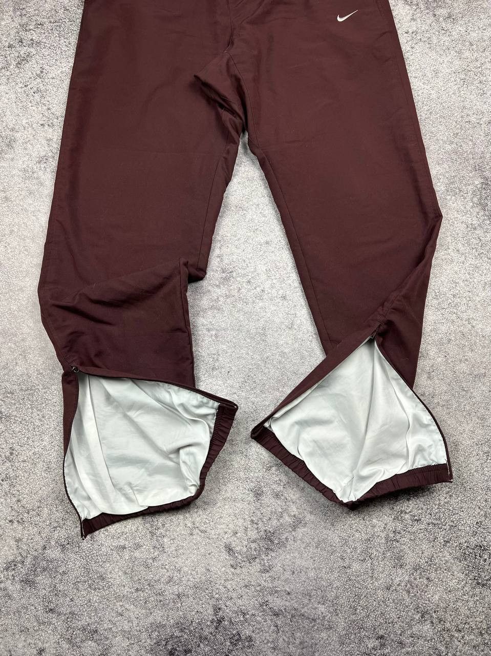 Nike Vintage Nike Neylon Pants Rare Size US 32 / EU 48 - 6 Thumbnail