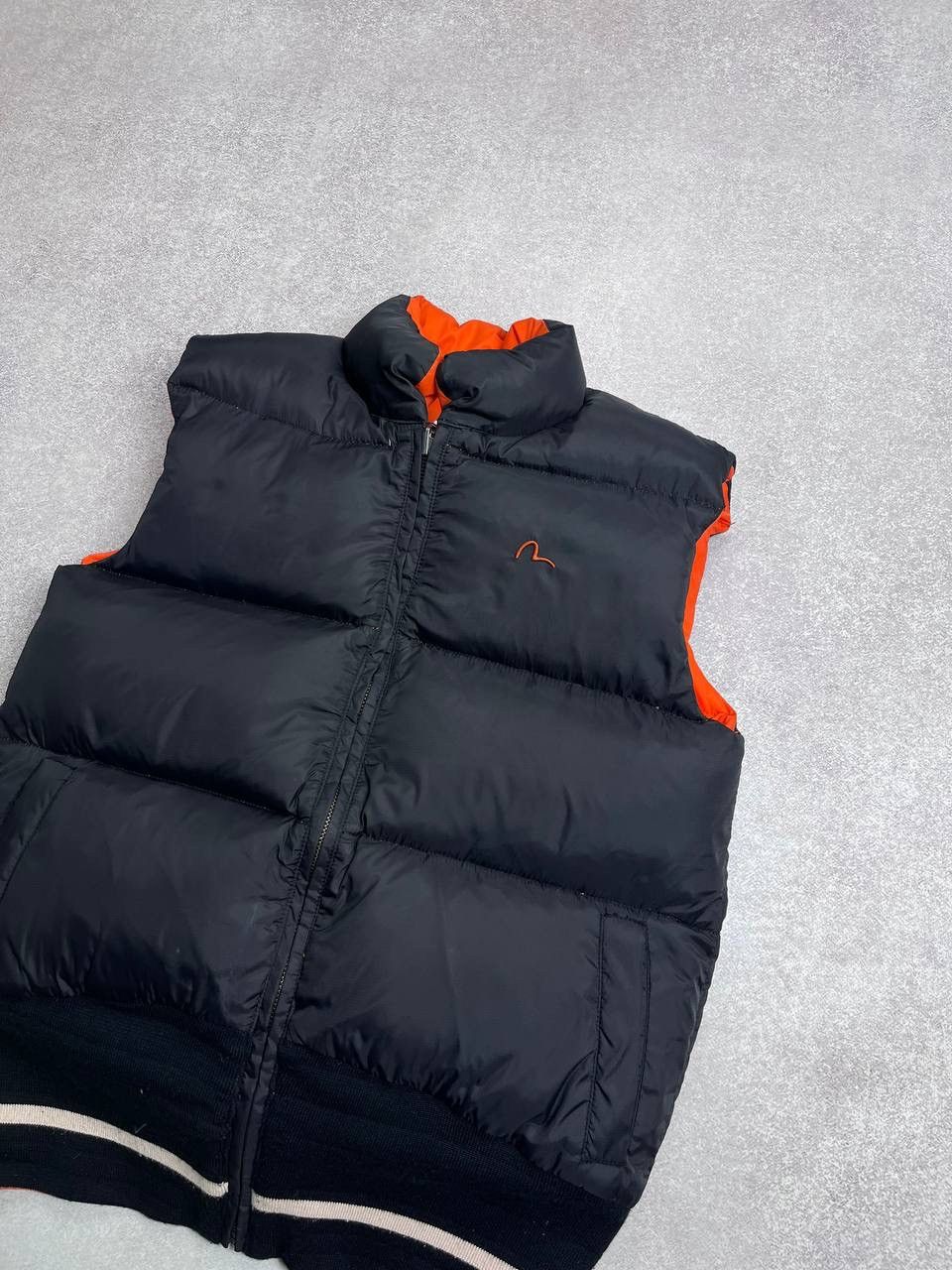 Evisu VINTAGE EVISU REVERSIBLE DOWN GOOSE PUFFER VEST M Size US M / EU 48-50 / 2 - 5 Thumbnail