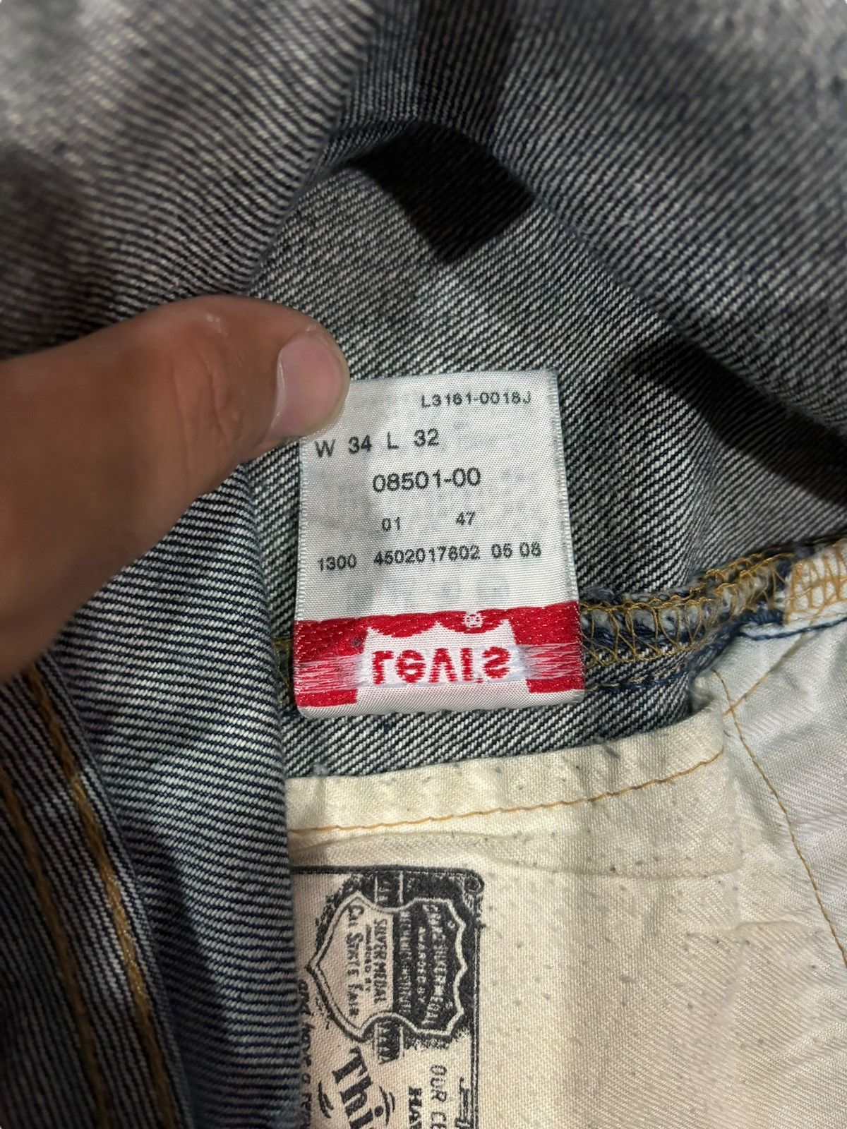 Levi's × Vintage Y2k Vintage Levi’s Lot 501 Japan Faded Straight Cut Jeans Size US 34 / EU 50 - 7 Thumbnail