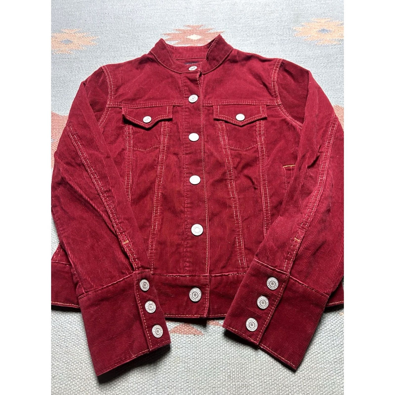 Gap VINTAGE Gap corduroy trucker jacket stretch red western 4 pocket women’s XS Size XS / US 0-2 / IT 36-38 - 2 Thumbnail