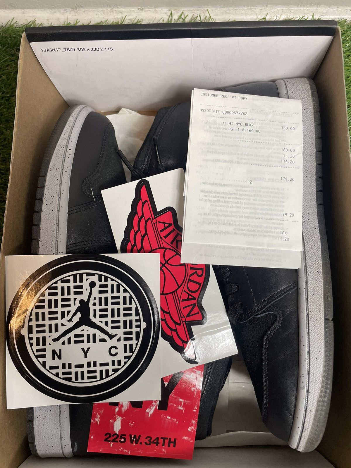 Nike AIR JORDAN 1 RETRO HIGH NYC 23NY BLACK 715060-002 Men 8 Size US 8 / EU 41 - 4 Thumbnail
