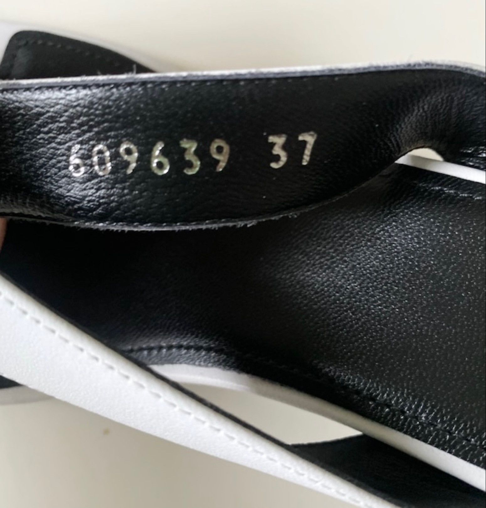 Balenciaga Balenciaga Double Square 60mm Leather White/Black(Size 37) Size US 6.5 / IT 36.5 - 7 Thumbnail