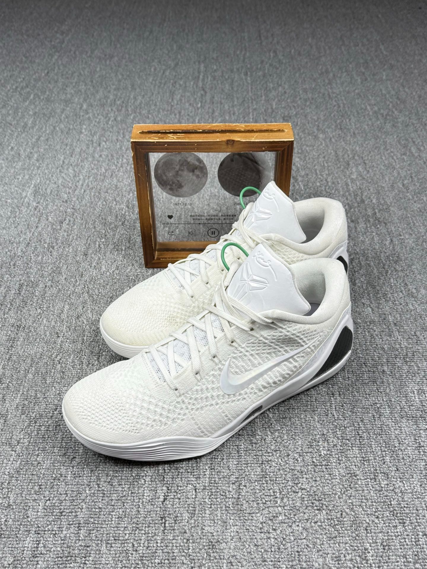 Nike Nike KOBE9 White Lowtop Sneakers 12 Men Size US 12 / EU 45 - 1 Thumbnail