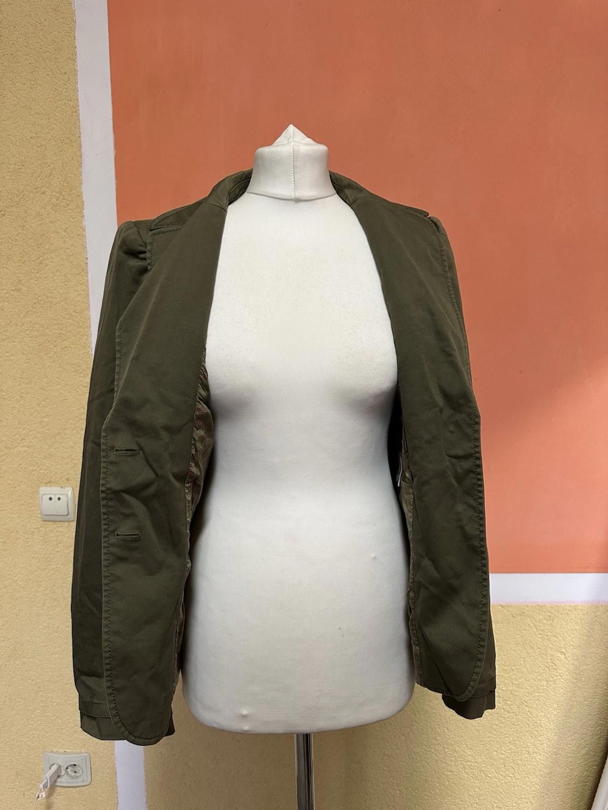 Gucci Gucci Women Blazzer Size 40 Khaki Size M / US 6-8 / IT 42-44 - 8 Thumbnail