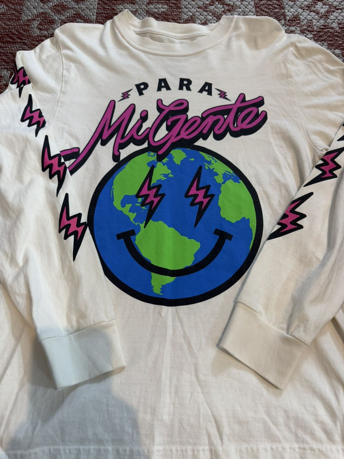 J Balvin J Balvin Me Gente Long Sleeve Shirt Murakami Size M Mens Size US S / EU 44-46 / 1 - 2 Thumbnail