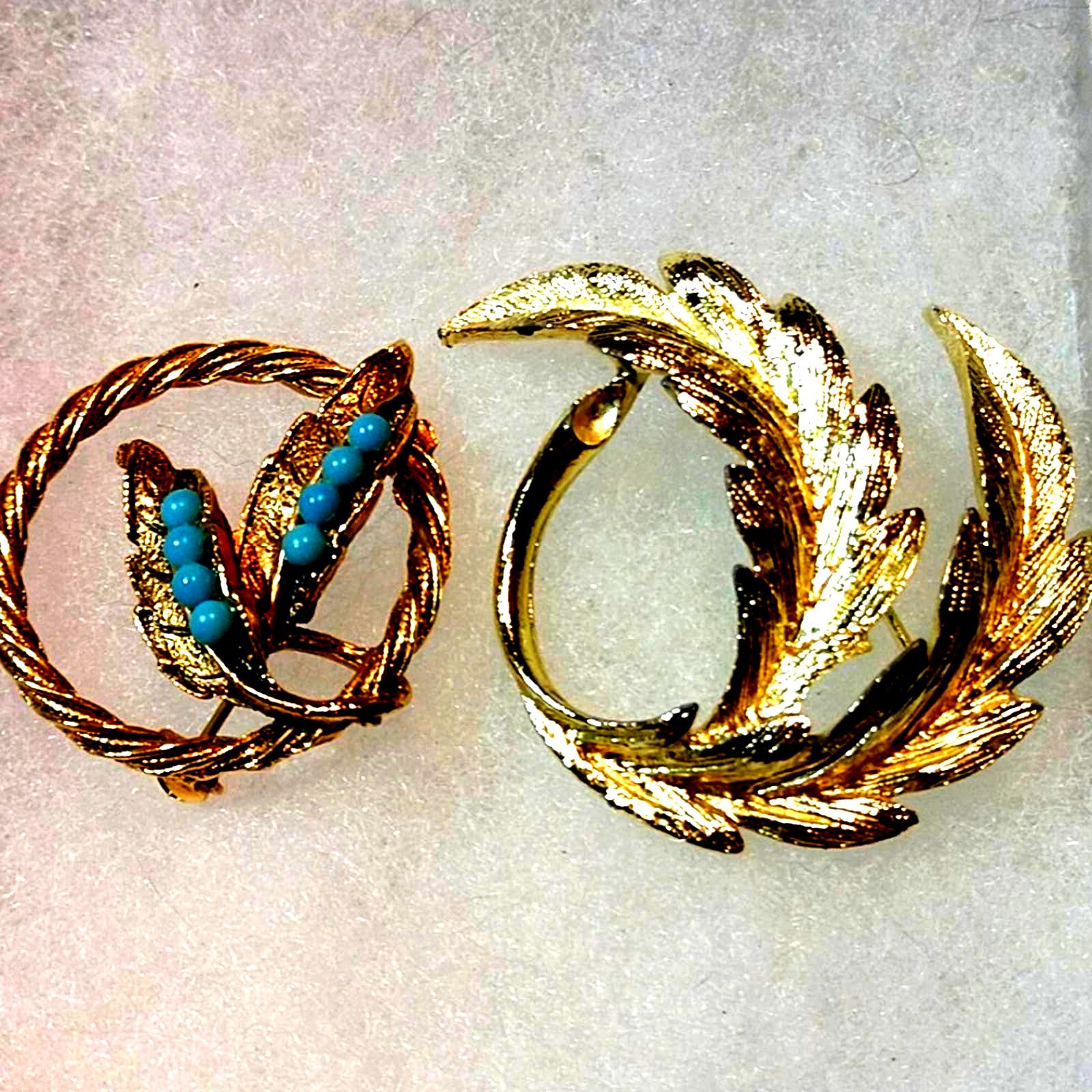Vintage Beautiful High-End Gold Vintage Brooches Size ONE SIZE - 1 Preview