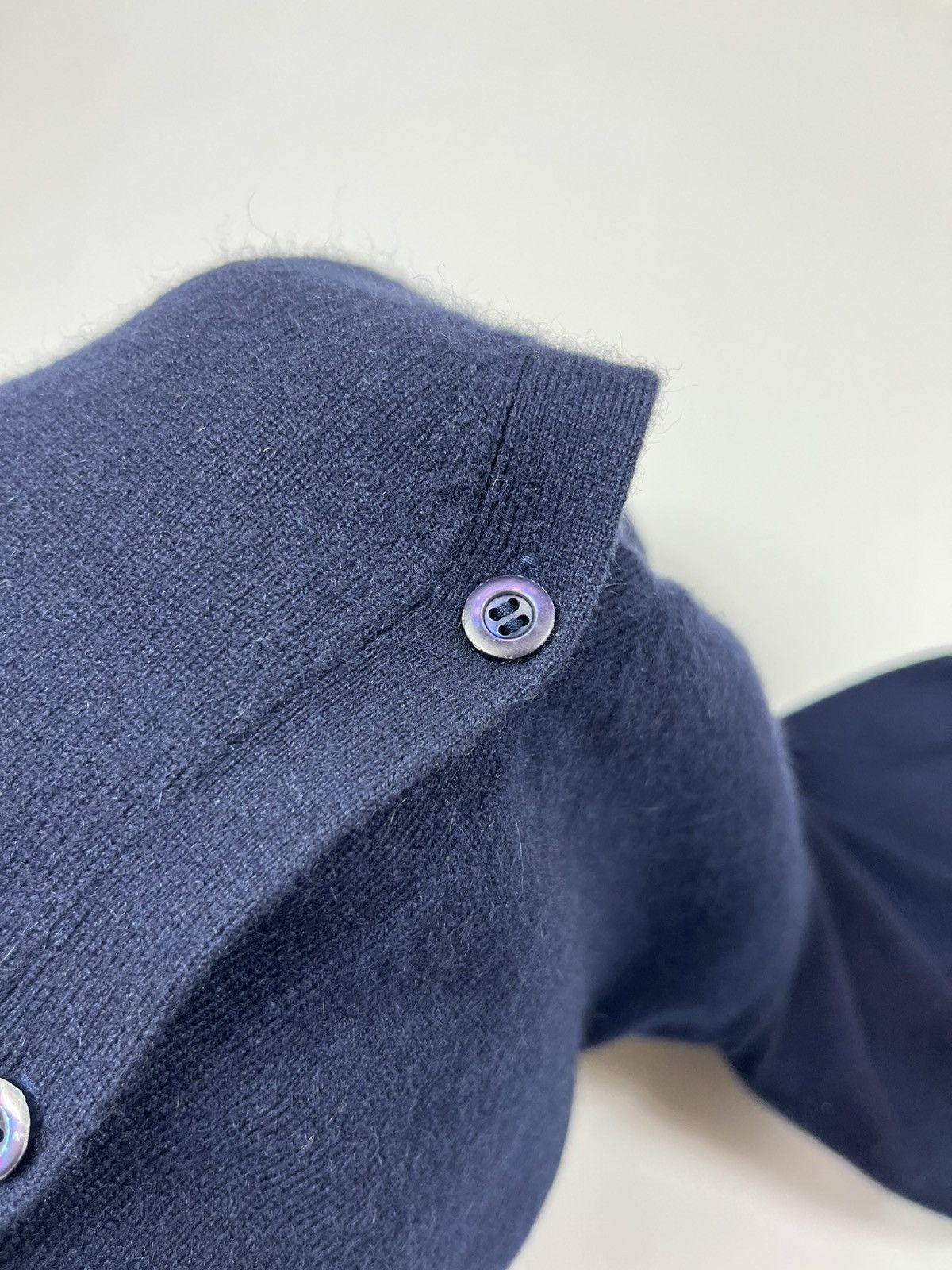 Prada Prada Milano Pure Cashmere Cardigan V-Neck Navy Blue Size 40 Size S / US 4 / IT 40 - 17 Thumbnail