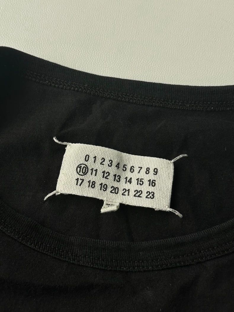Maison Margiela Maison Margiela Reverse LOGO short sleeves Size US M / EU 48-50 / 2 - 3 Thumbnail