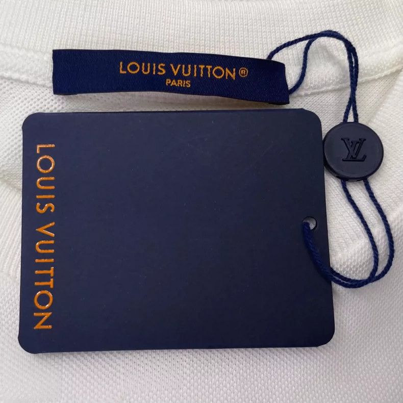 Louis Vuitton Louis Vuitton Dark checkerboard jacquard short sleeves Size US S / EU 44-46 / 1 - 6 Thumbnail
