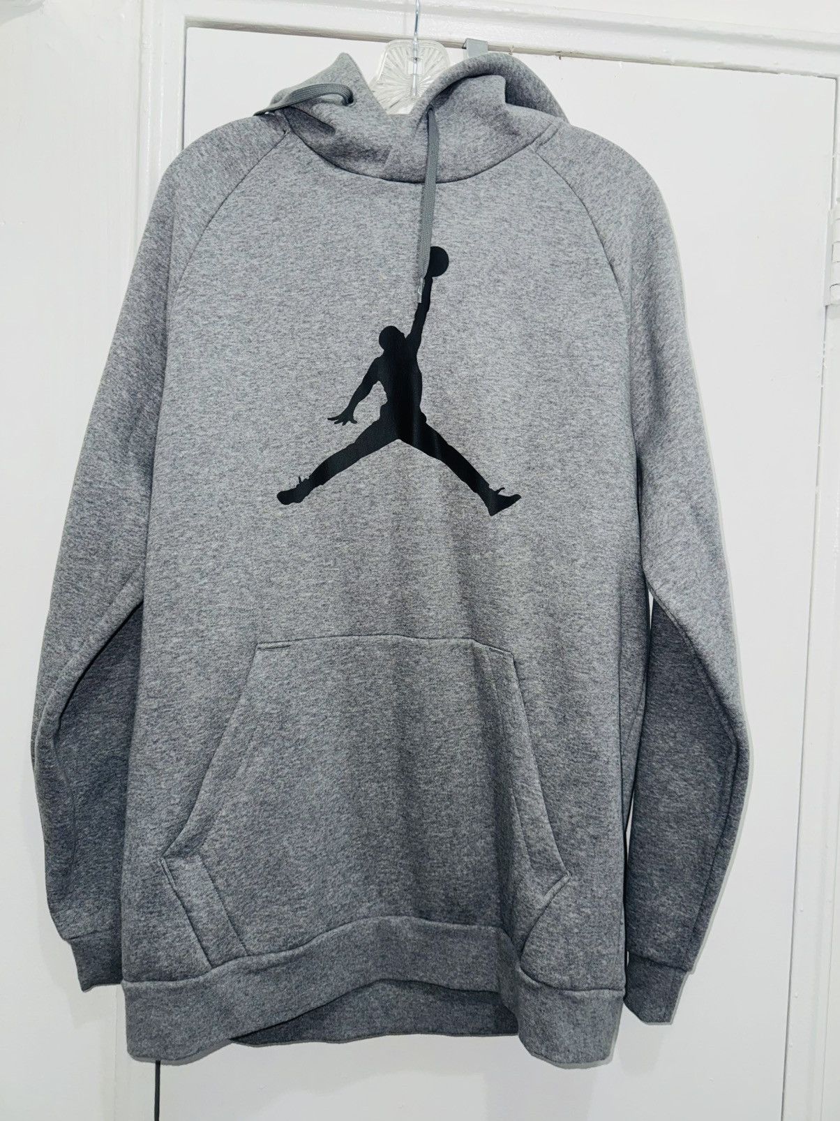 Nike Mens Nike Air Jordan Fleece Logo Hoodie size L Grey Heather Size US L / EU 52-54 / 3 - 3 Thumbnail