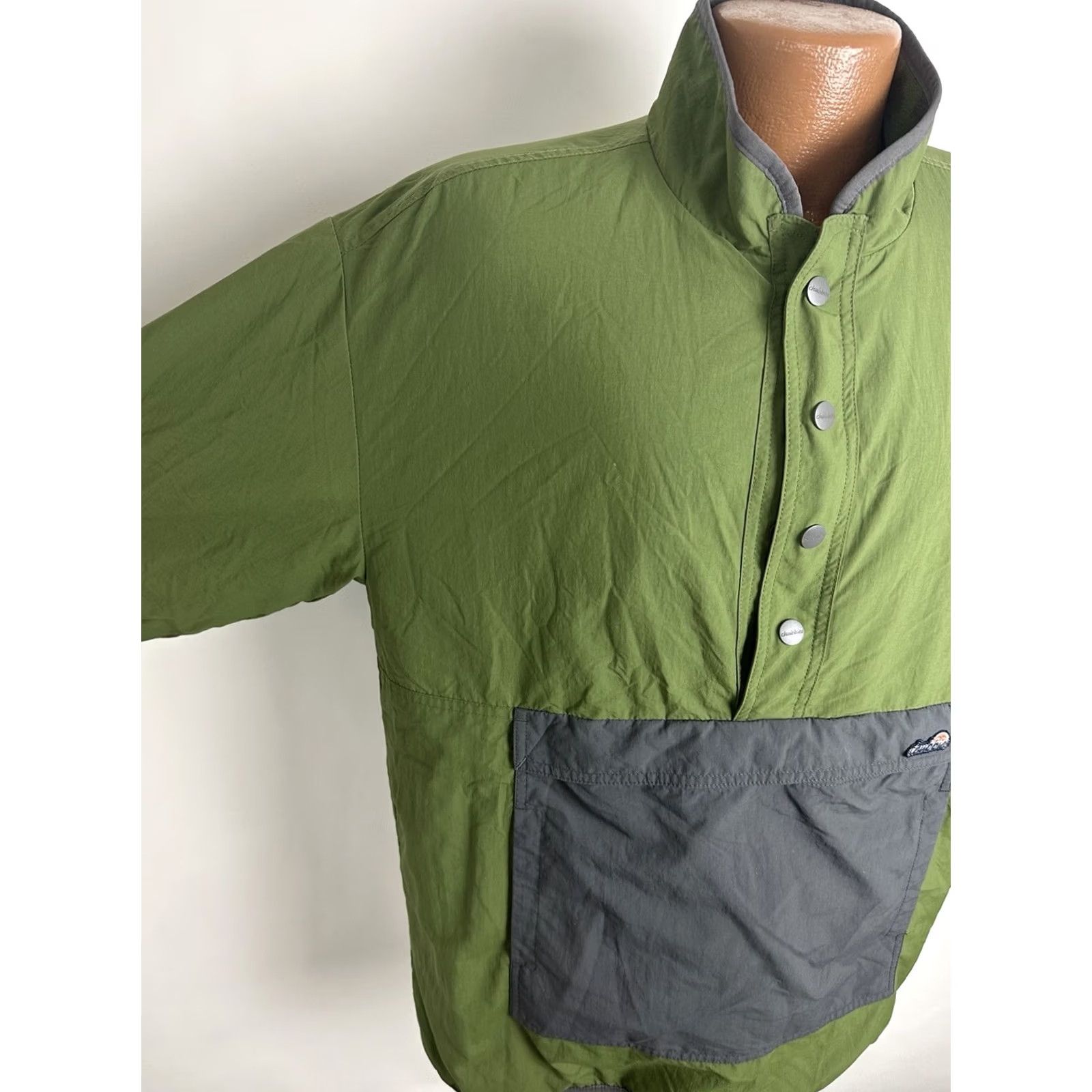 Chubbies Chubbies Fleece Pullover Mens Medium Reversible Olive Green Camo Print Pineapple Size US M / EU 48-50 / 2 - 7 Thumbnail