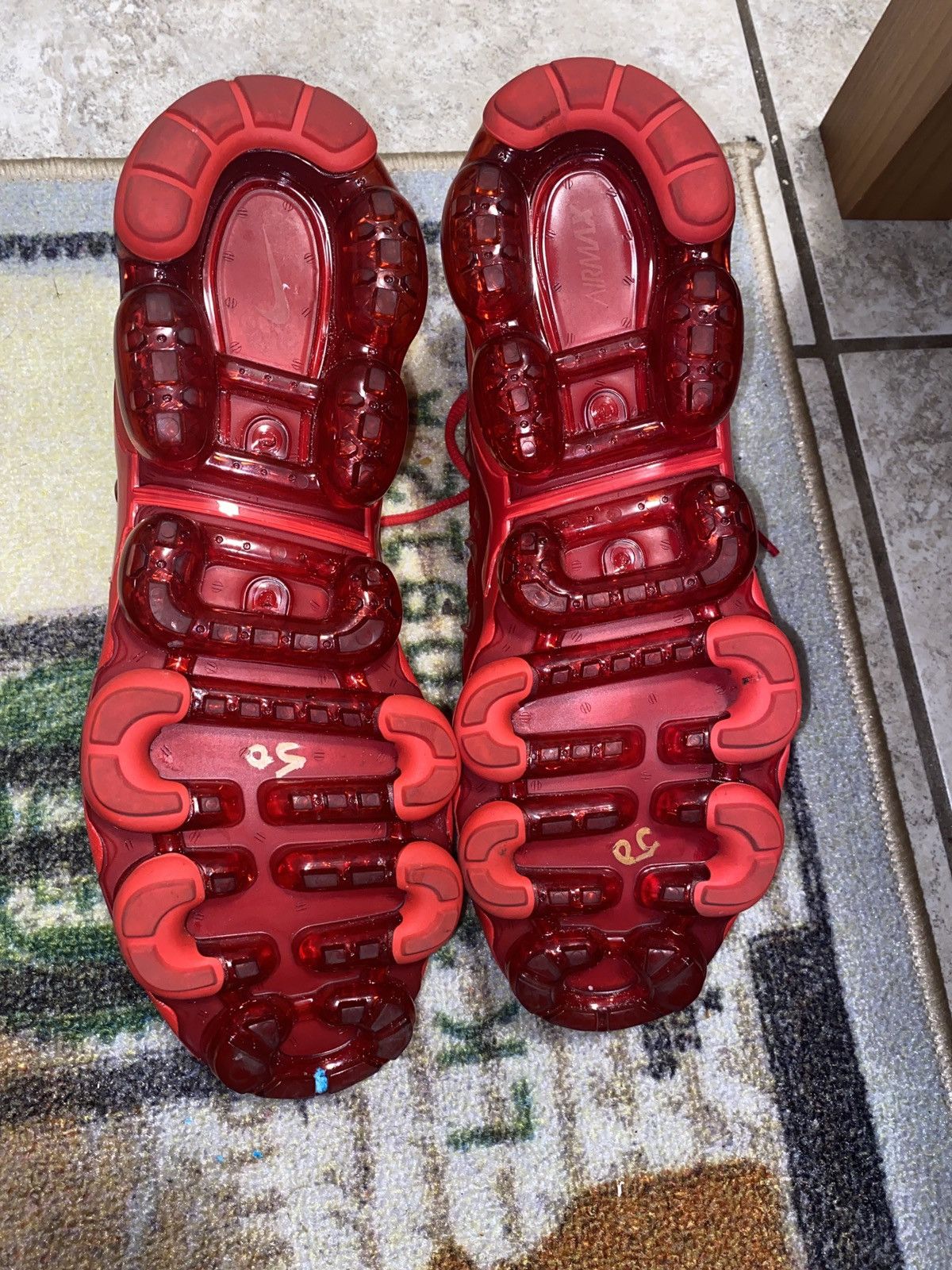 Nike Nike VaporMax Plus Size US 11 / EU 44 - 5 Thumbnail