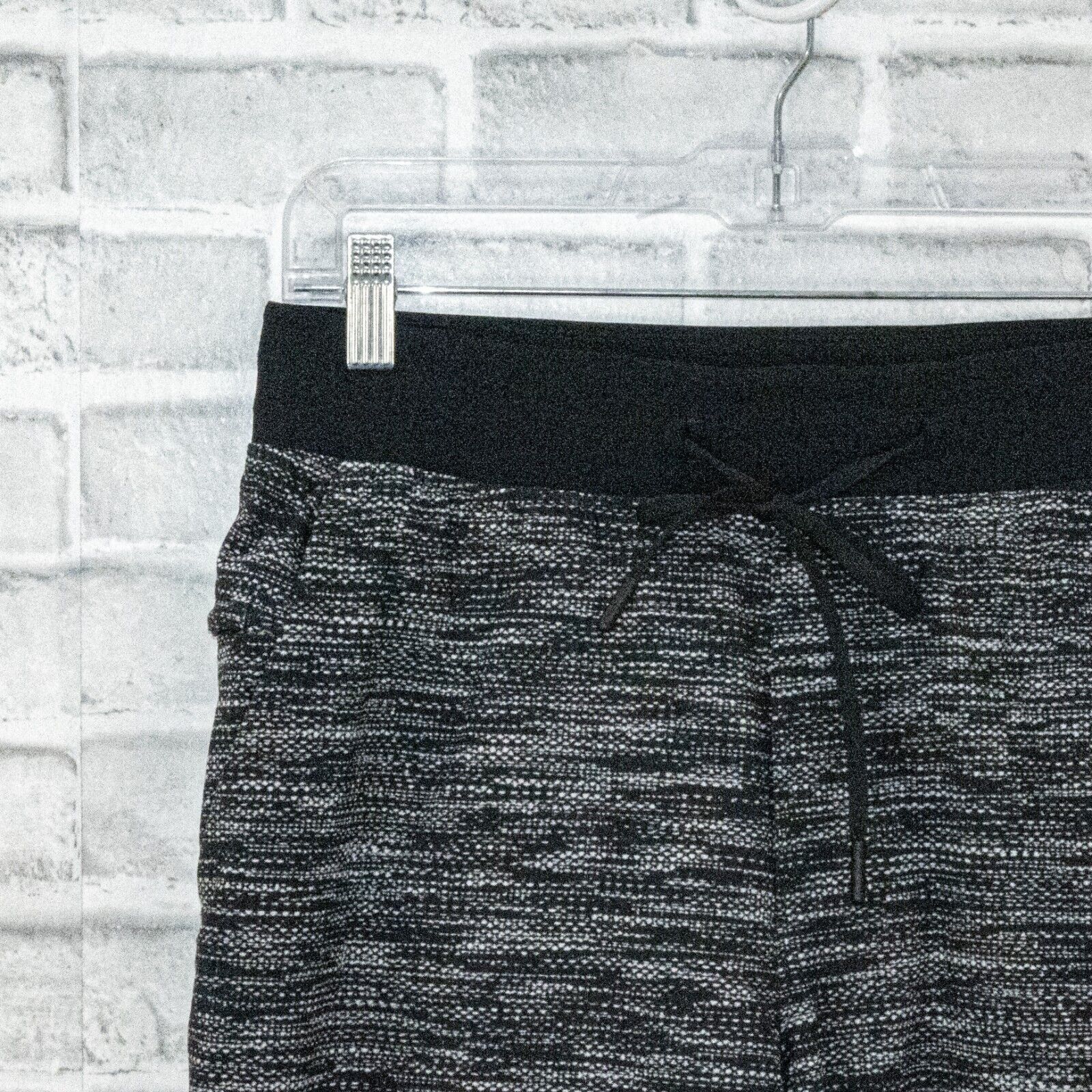 Lululemon Lululemon T.H.E. Short 9" in All Court Textured white black Size US 28 / EU 44 - 6 Thumbnail