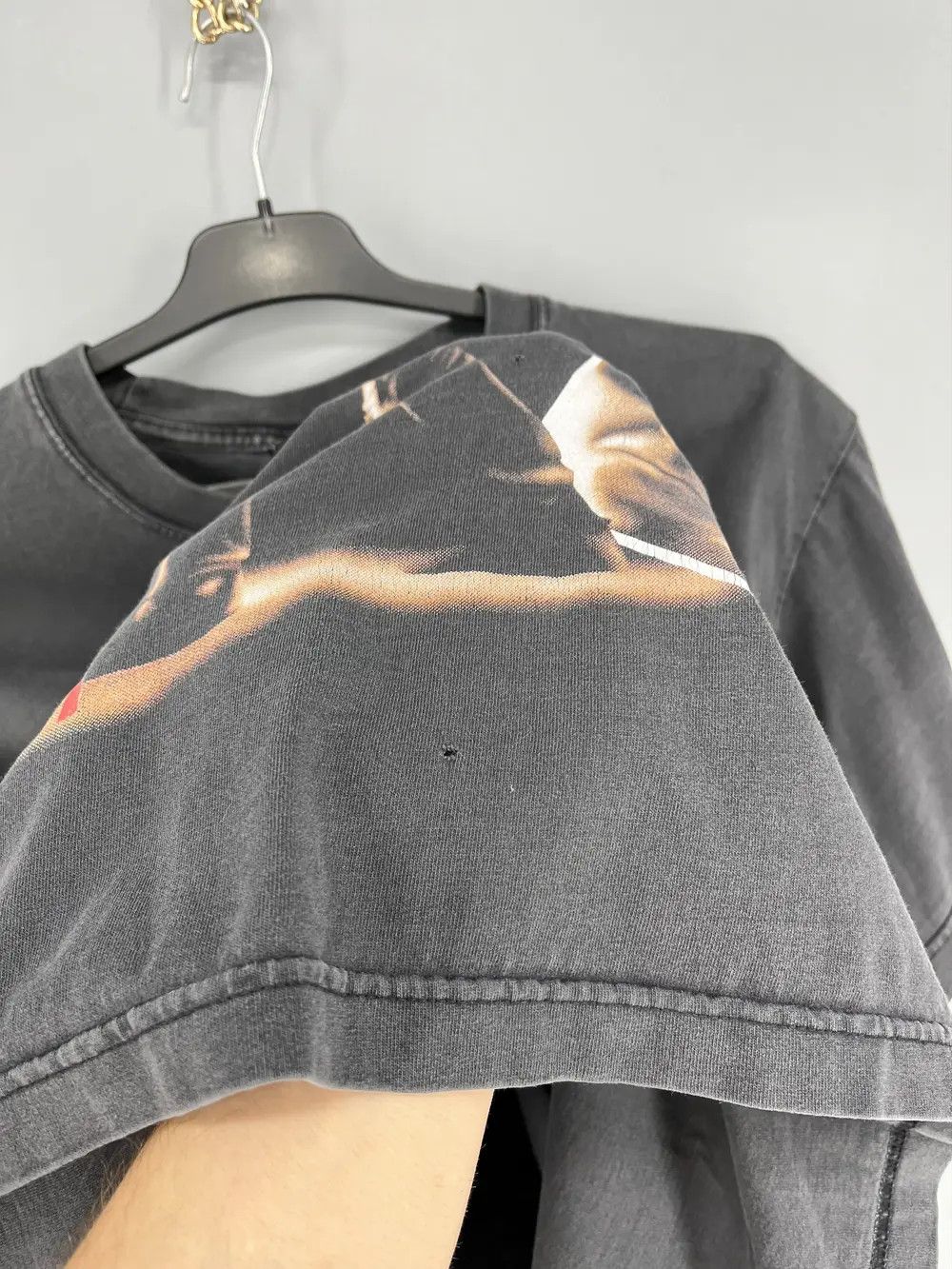 Band Tees Vintage Y2K U2 Rock Band USA Tour Tee Shirt Size L Size US L / EU 52-54 / 3 - 8 Thumbnail