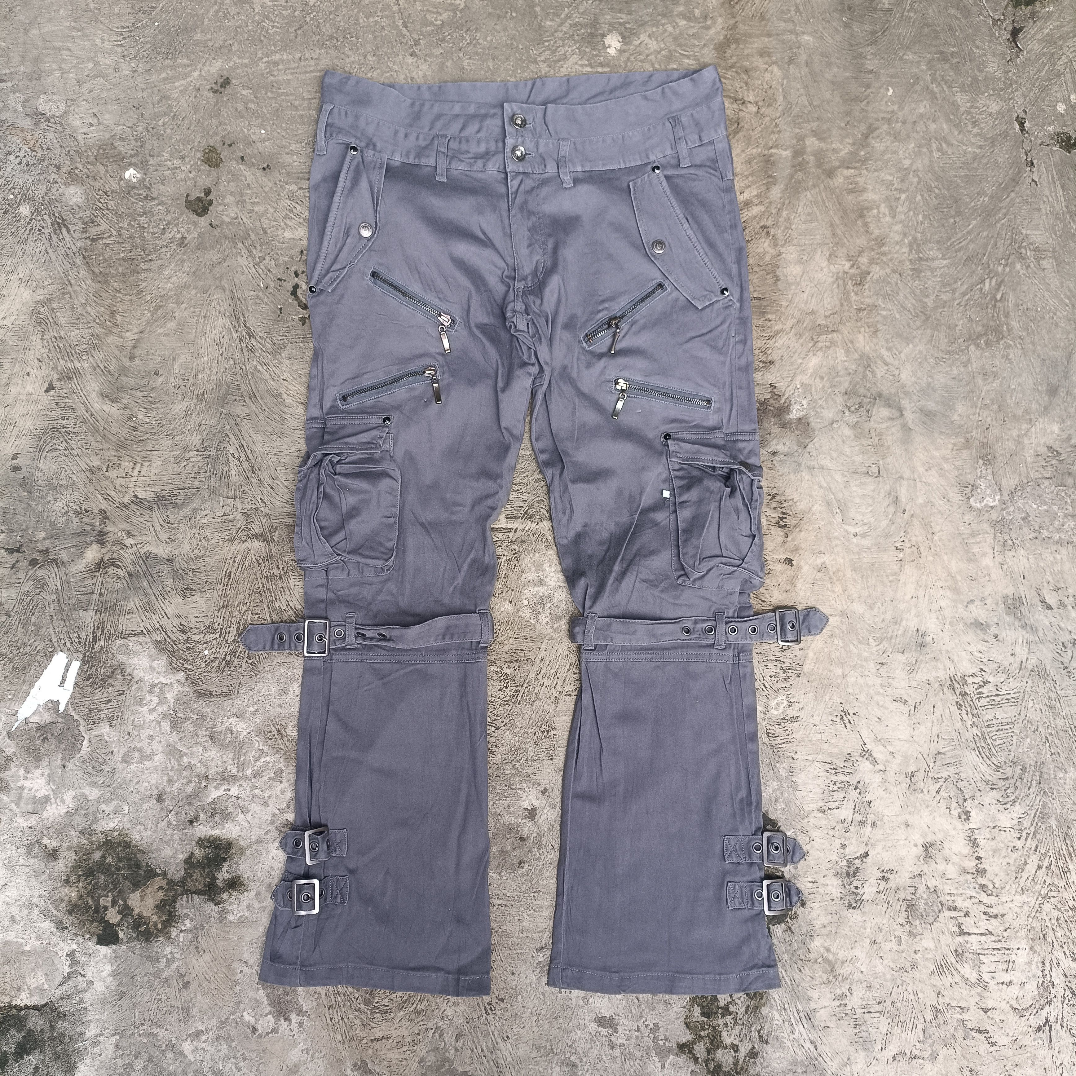image of 20471120 x Beauty Beast Semantic Design Bondage Cargo Flared Pants Y2K Japanese in Grey (Size 33)