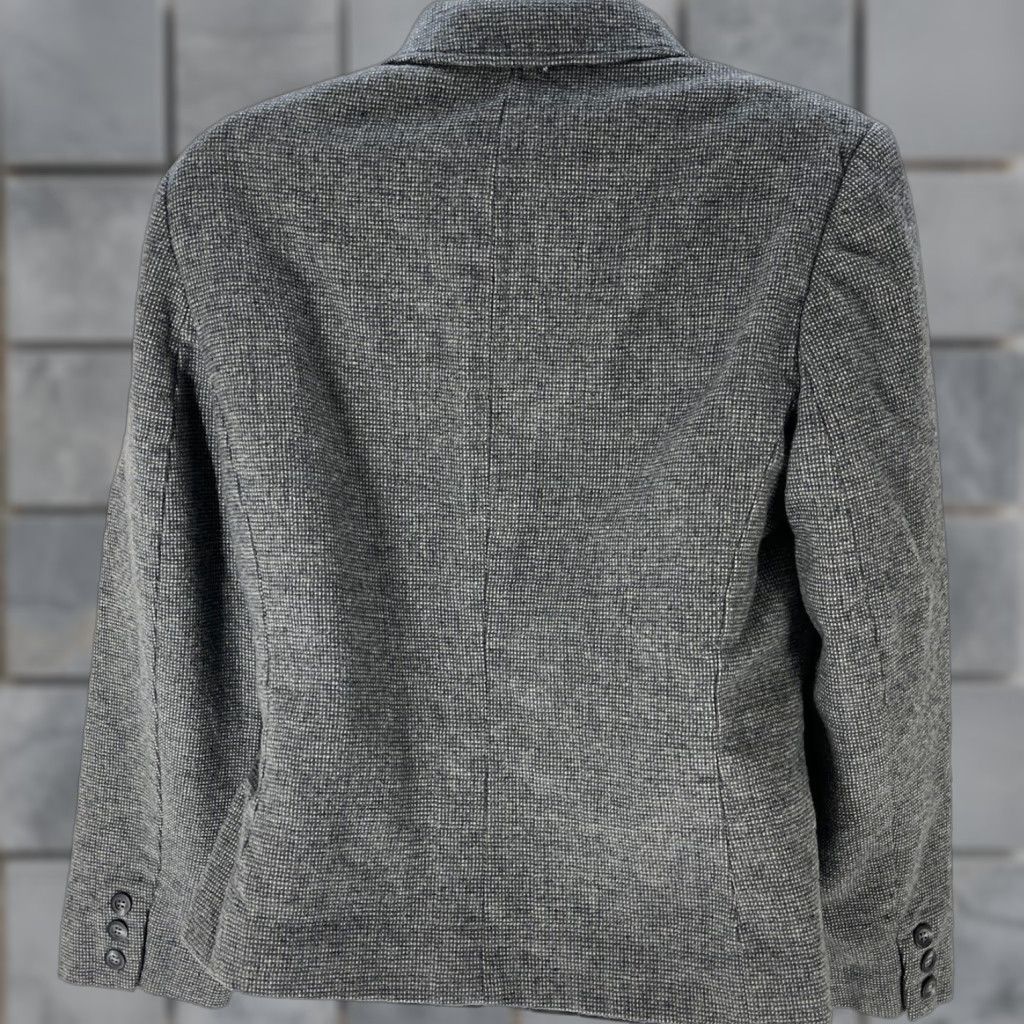 Pendleton VINTAGE Pendleton Blazer Jacket Womens 14 Gray 100% Wool Hole Shoulder Shirt Size XL / US 12-14 / IT 48-50 - 1 Thumbnail