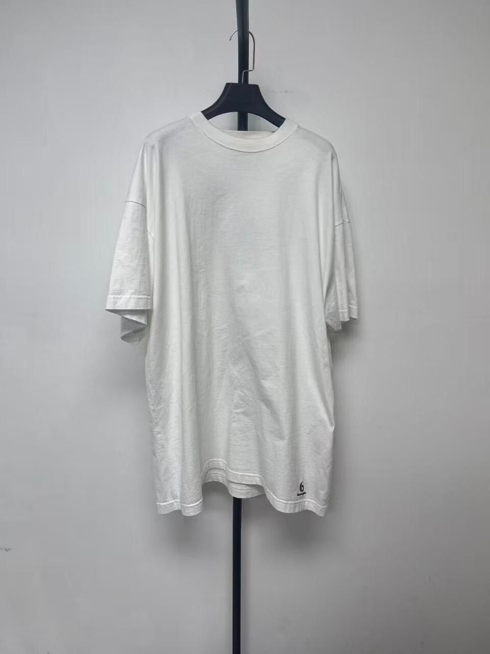 Balenciaga Balenciaga Embroidered Logo Short-Sleeve T-Shirt Size US L / EU 52-54 / 3 - 1 Thumbnail