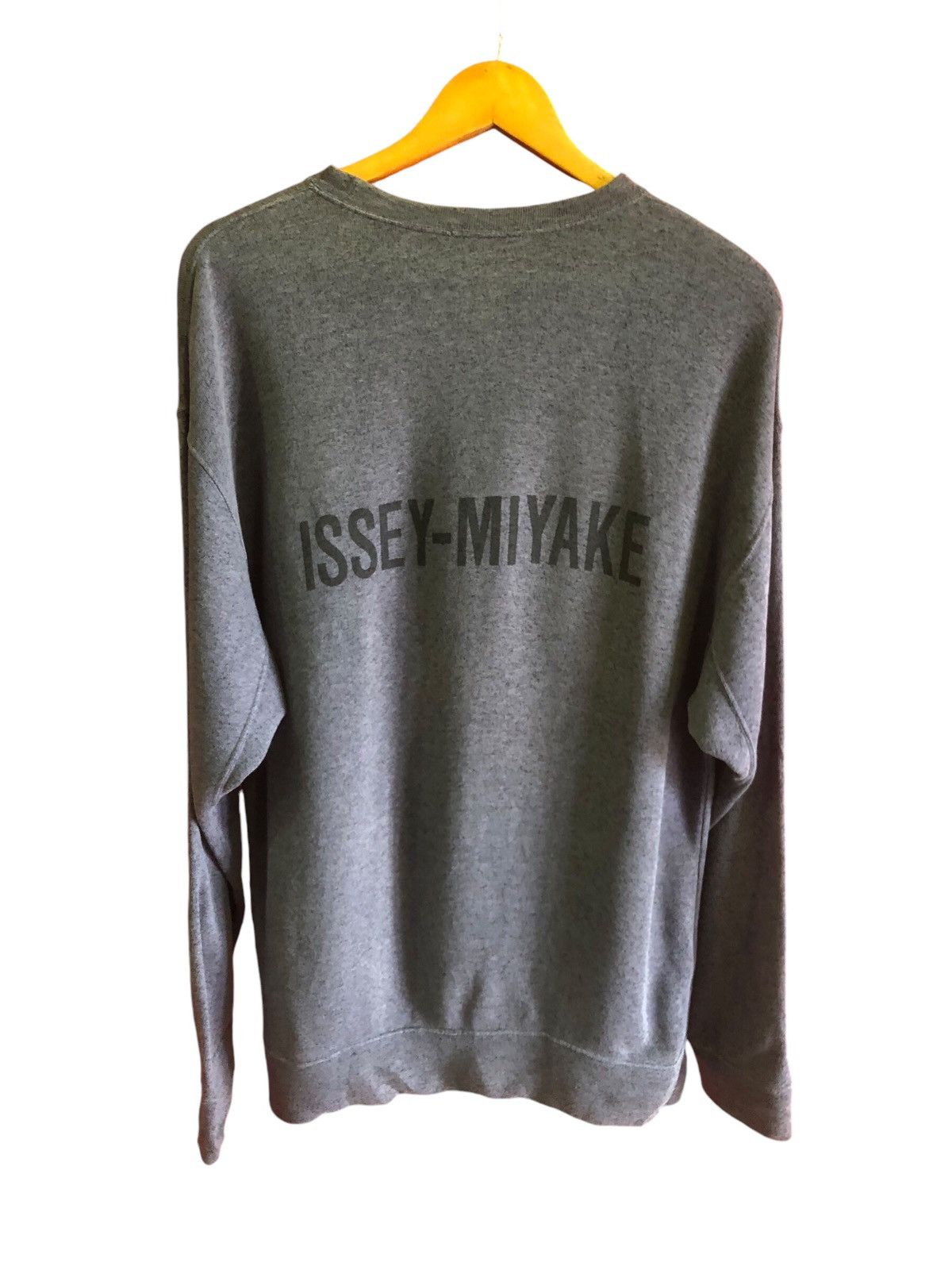 Issey Miyake × Vintage Vintage Issey Miyake Crewneck Sweatshirt Big Logo Spell Out Size US M / EU 48-50 / 2 - 3 Thumbnail