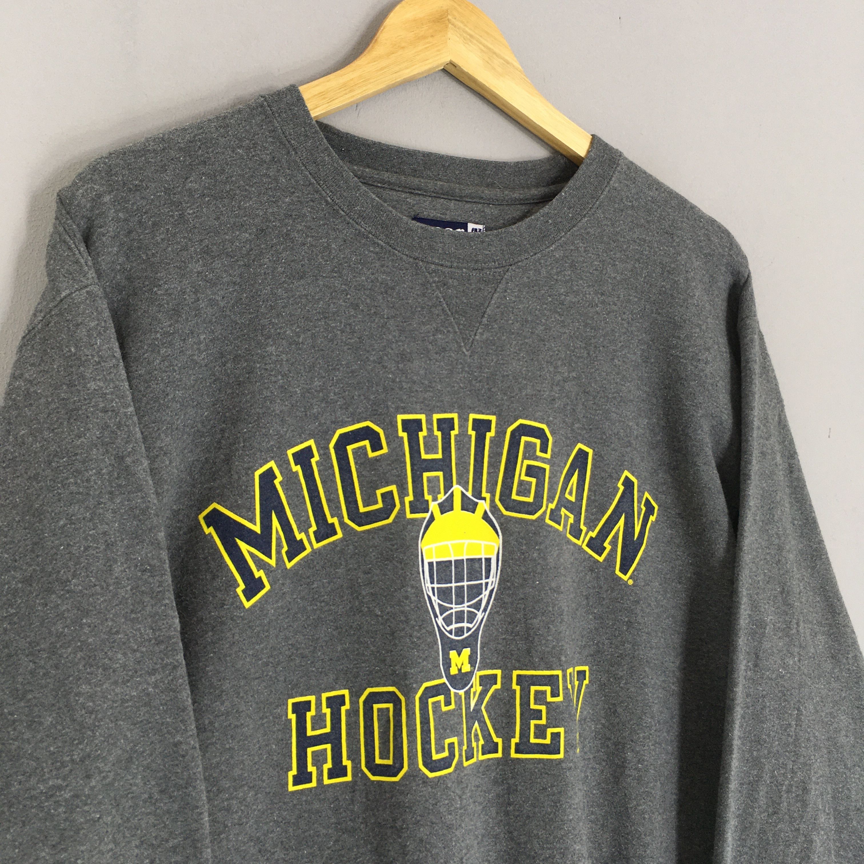 NCAA × Vintage Vintage Michigan Wolverines NCAA Sweatshirt Medium Size US M / EU 48-50 / 2 - 3 Thumbnail