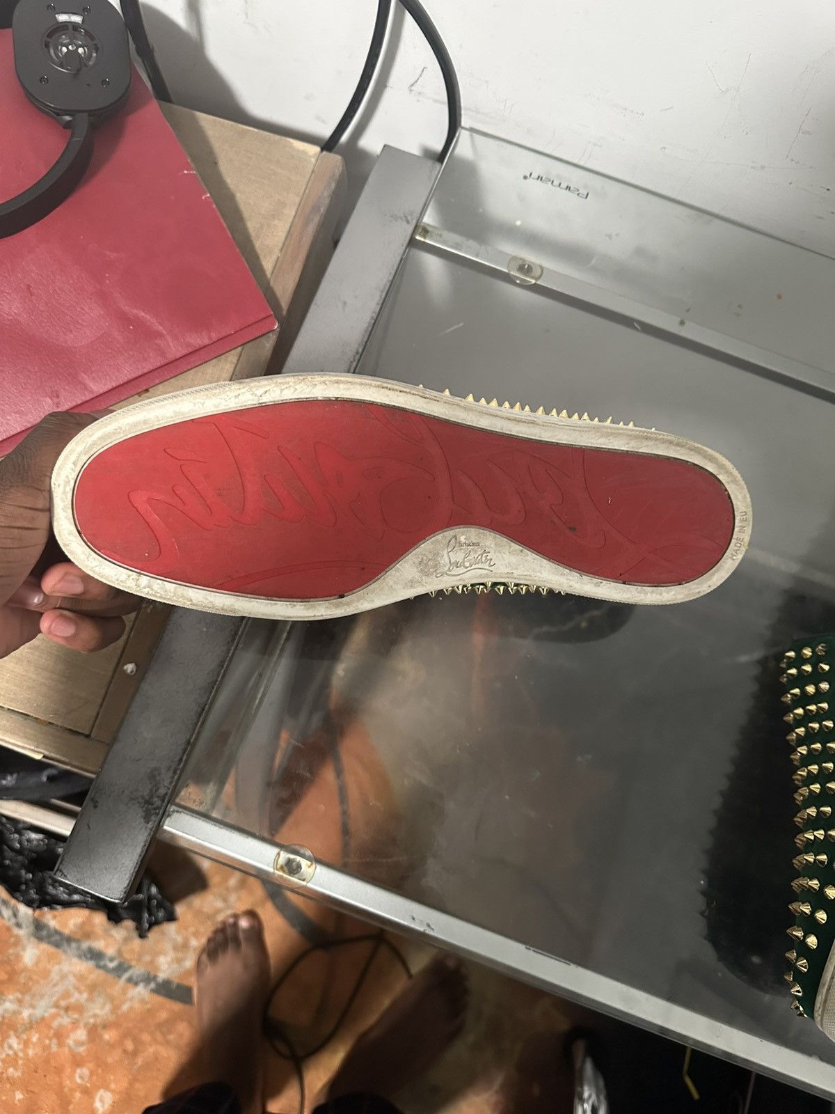 Christian Louboutin Christian Louboutin Lowtop redbottoms Size US 10.5 / EU 43-44 - 6 Thumbnail