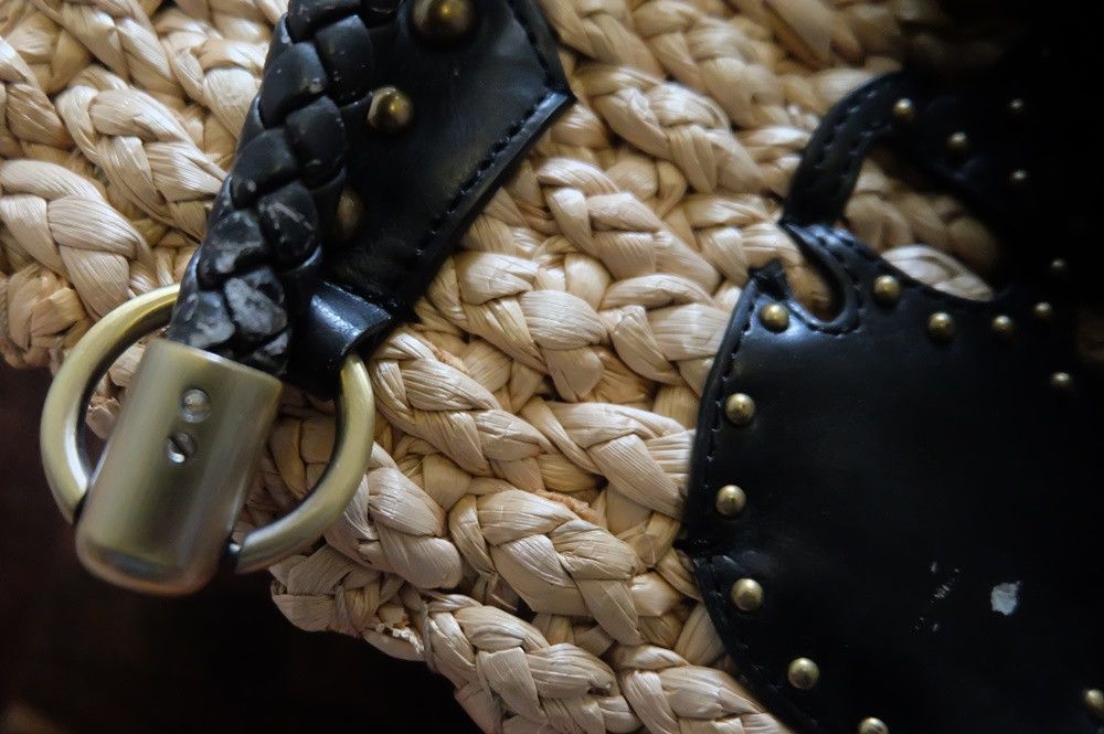 Japanese Brand Jupiter and Juno Skull Handbag Size ONE SIZE - 3 Thumbnail