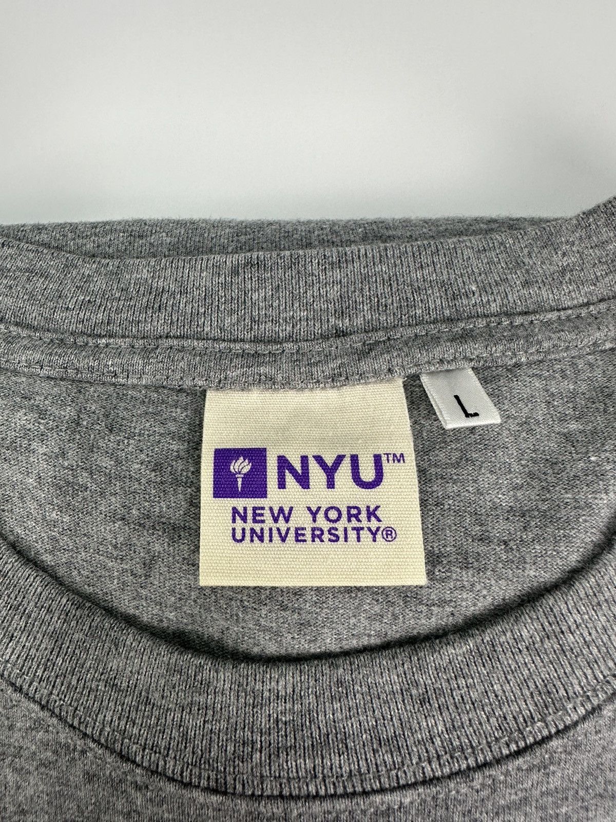 Collegium New York University Tshirt A597 Size US L / EU 52-54 / 3 - 8 Thumbnail