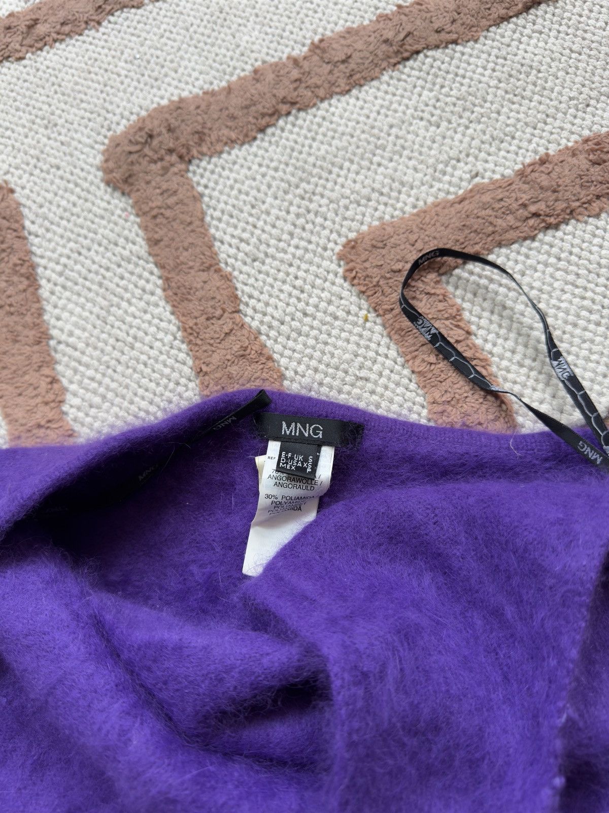 Mango VINTAGE MANGO ANGORA 2000s TANK TOP Size XS / US 0-2 / IT 36-38 - 4 Thumbnail