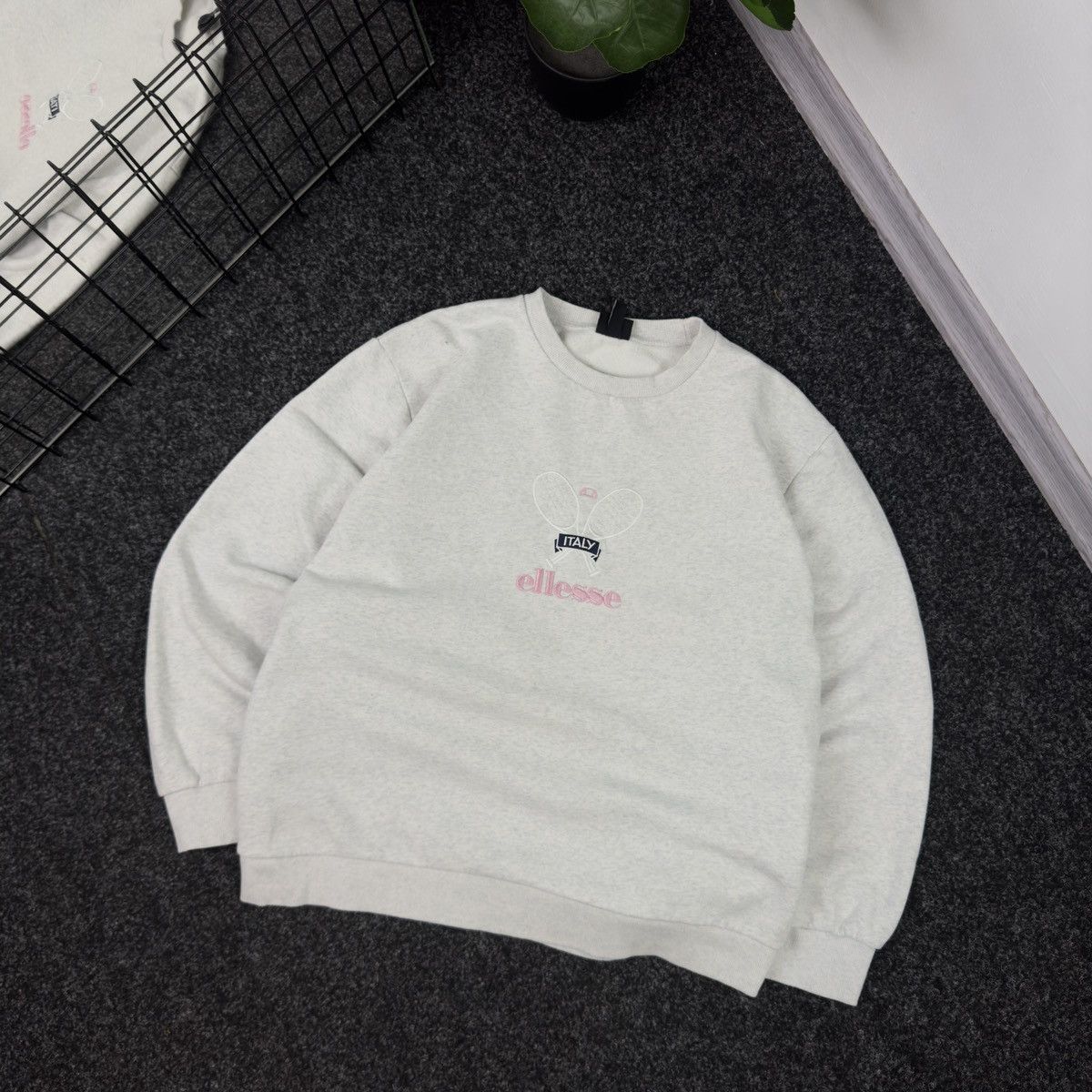 Ellesse Ellesse 90s Tennis Sweatshirt Vintage Big Embroidered Logo Size US XL / EU 56 / 4 - 2 Thumbnail