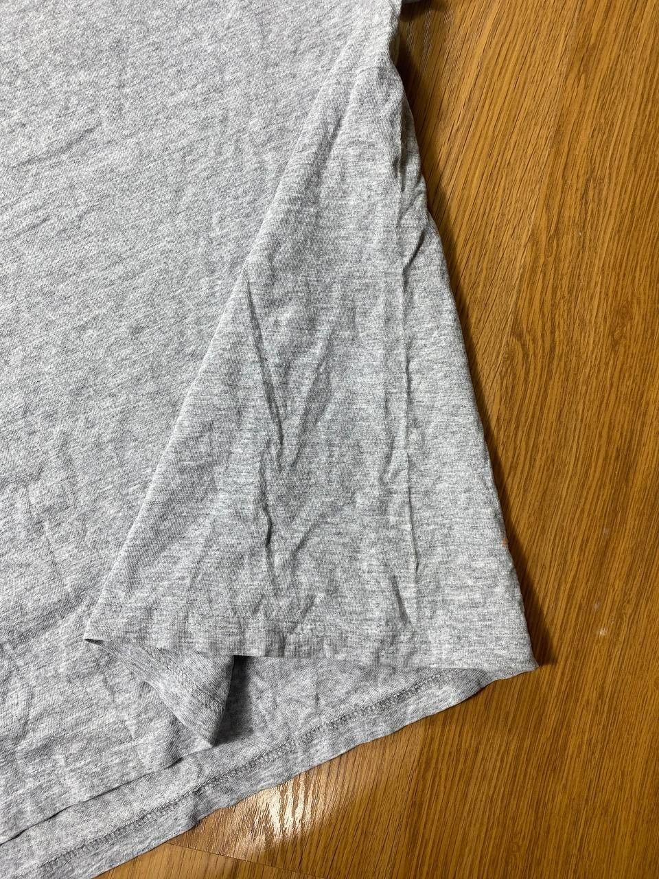 Tommy Hilfiger × Vintage Tommy Hilfiger vintage big logo t-shirt size XL made in USA Size US XL / EU 56 / 4 - 21 Thumbnail
