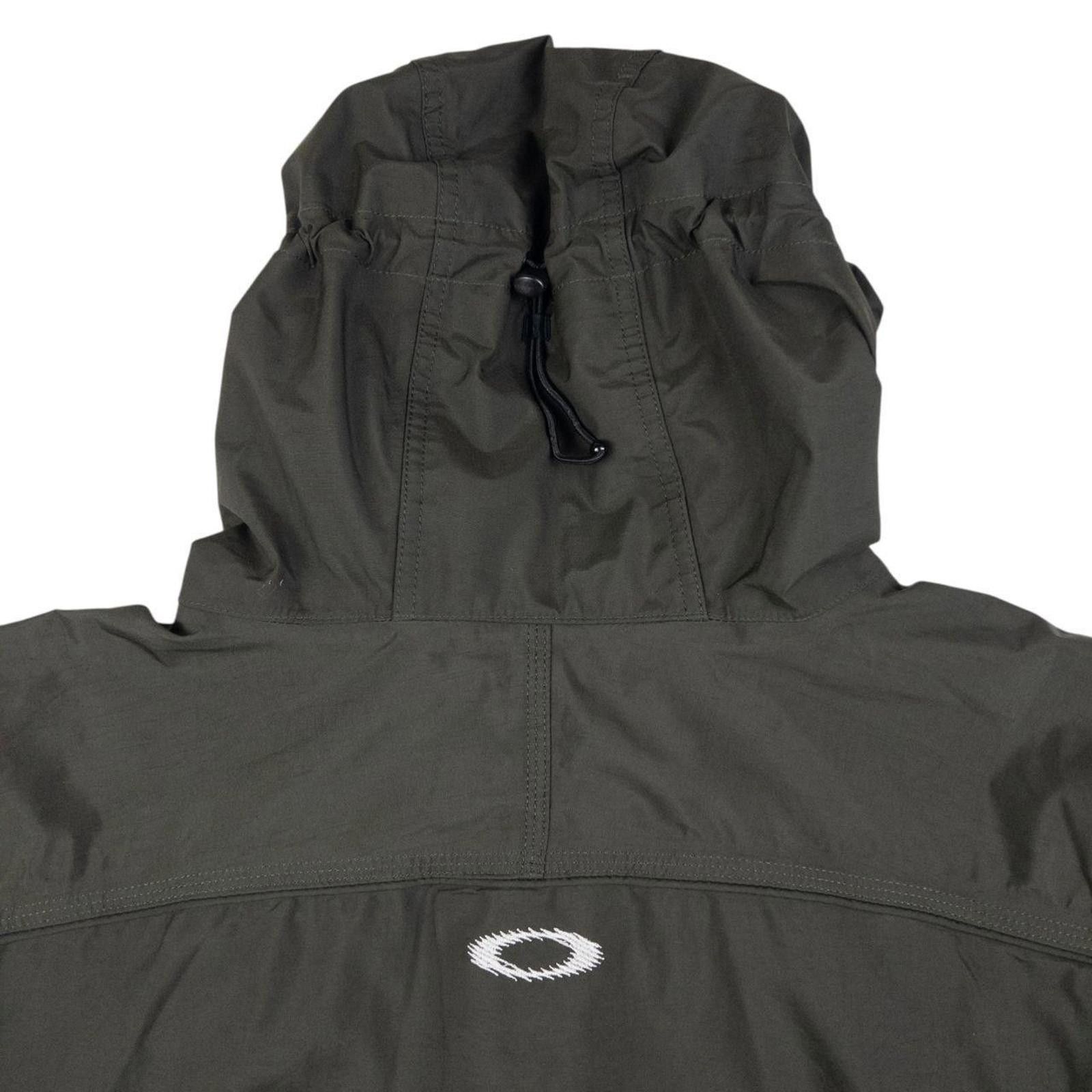 Oakley Vintage Oakley Q Zip Waterproof Jacket Size XL Size US XL / EU 56 / 4 - 8 Thumbnail