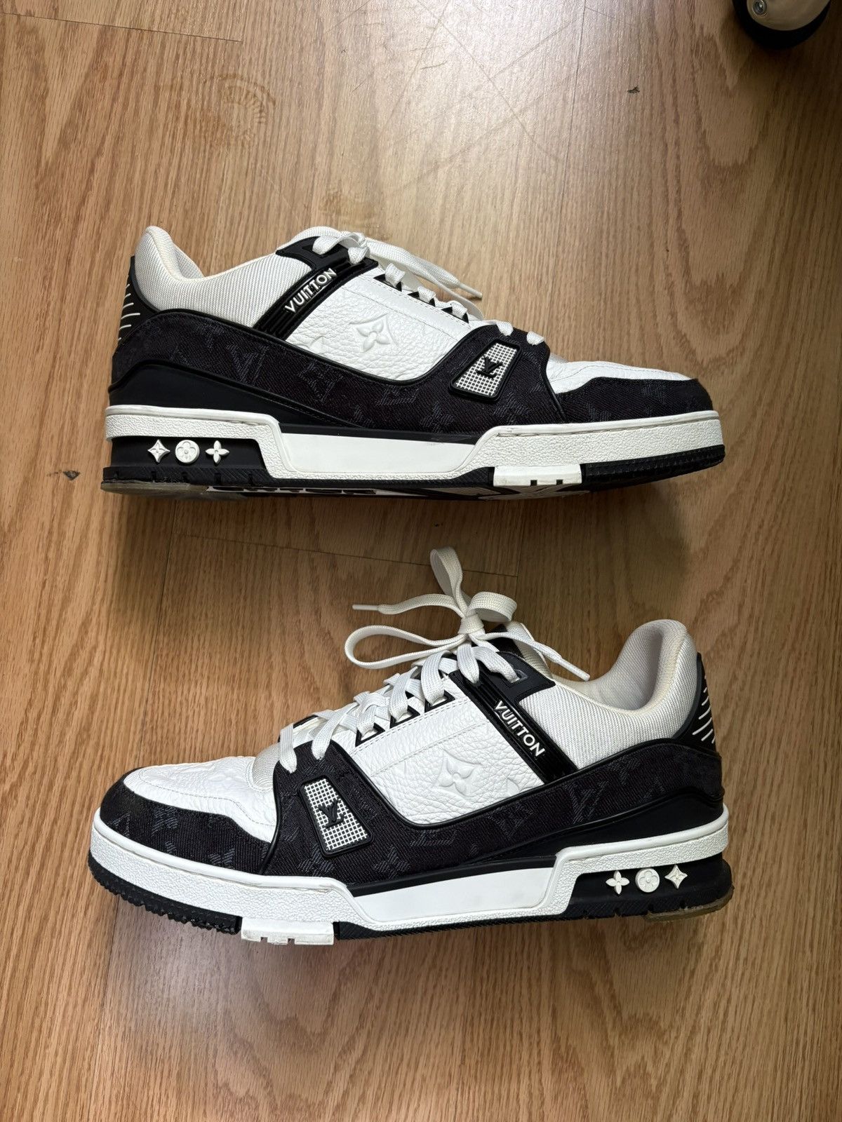 Louis Vuitton Louis Vuitton LV Trainer Black and White Size US 9.5 / EU 42-43 - 9 Thumbnail