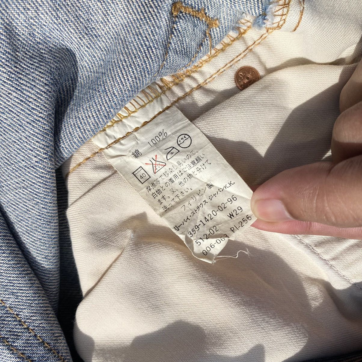 Levi's Vintage Clothing Vintage Levi’s 512 Blue Wash Denim Jeans Size US 28 / EU 44 - 12 Thumbnail