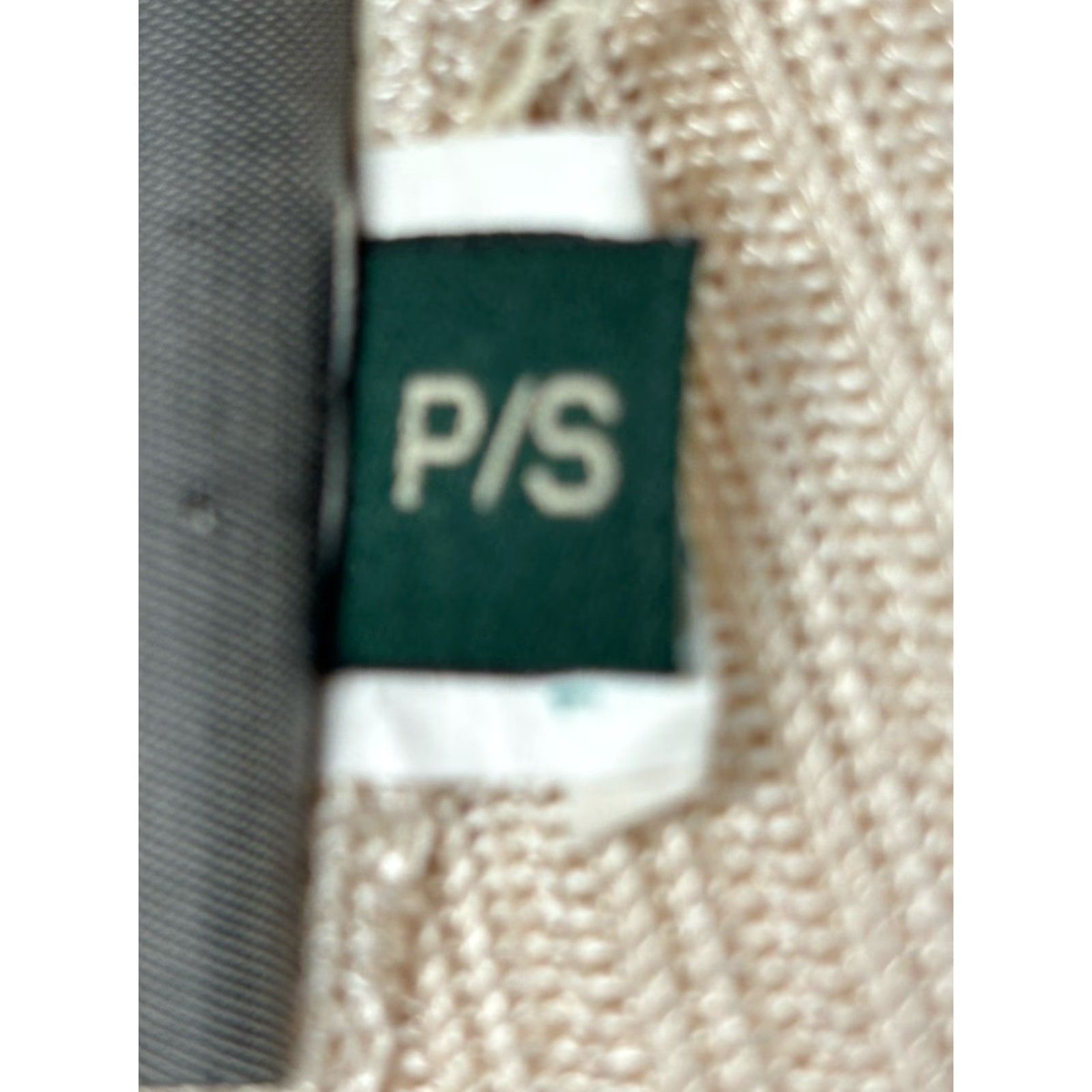 Vintage VINTAGE 525 America Cardigan Sweater Women’s Small Ivory Rayon Y2K Preppy Knit Round Neck Size S / US 4 / IT 40 - 7 Thumbnail