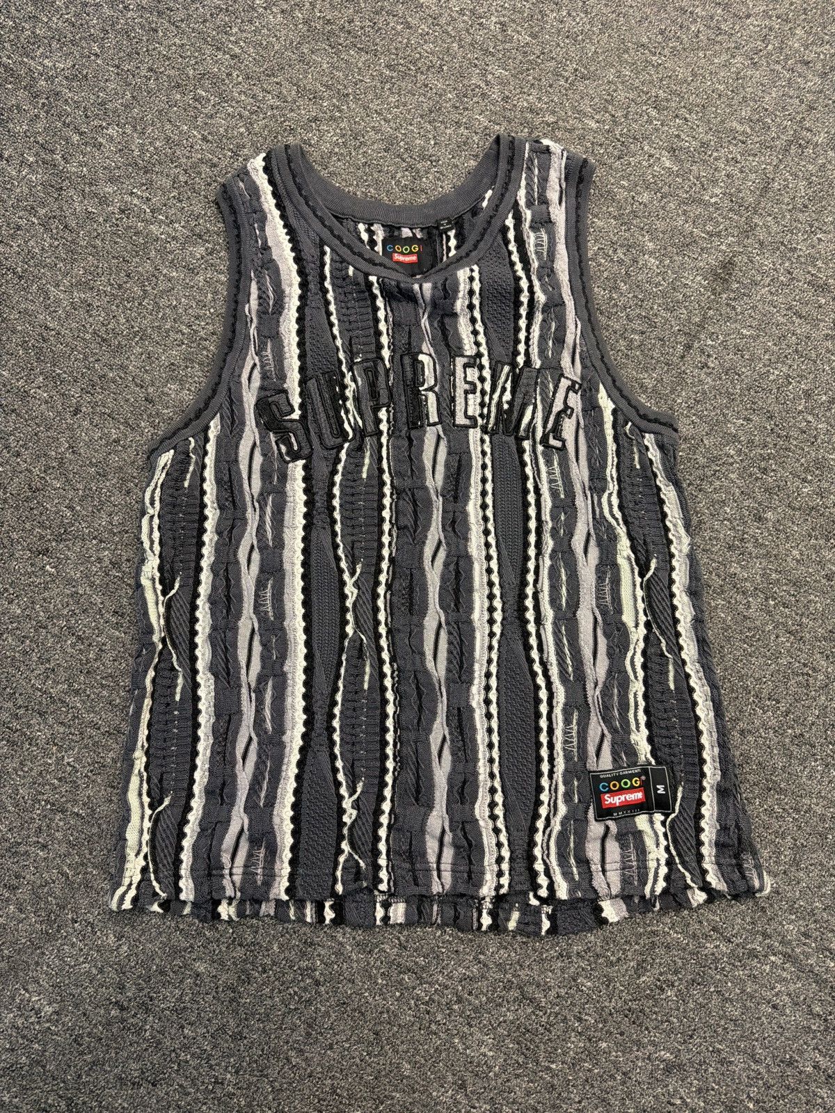 Coogi Supreme Coogie Basketball Jersey Size US M / EU 48-50 / 2 - 6 Thumbnail