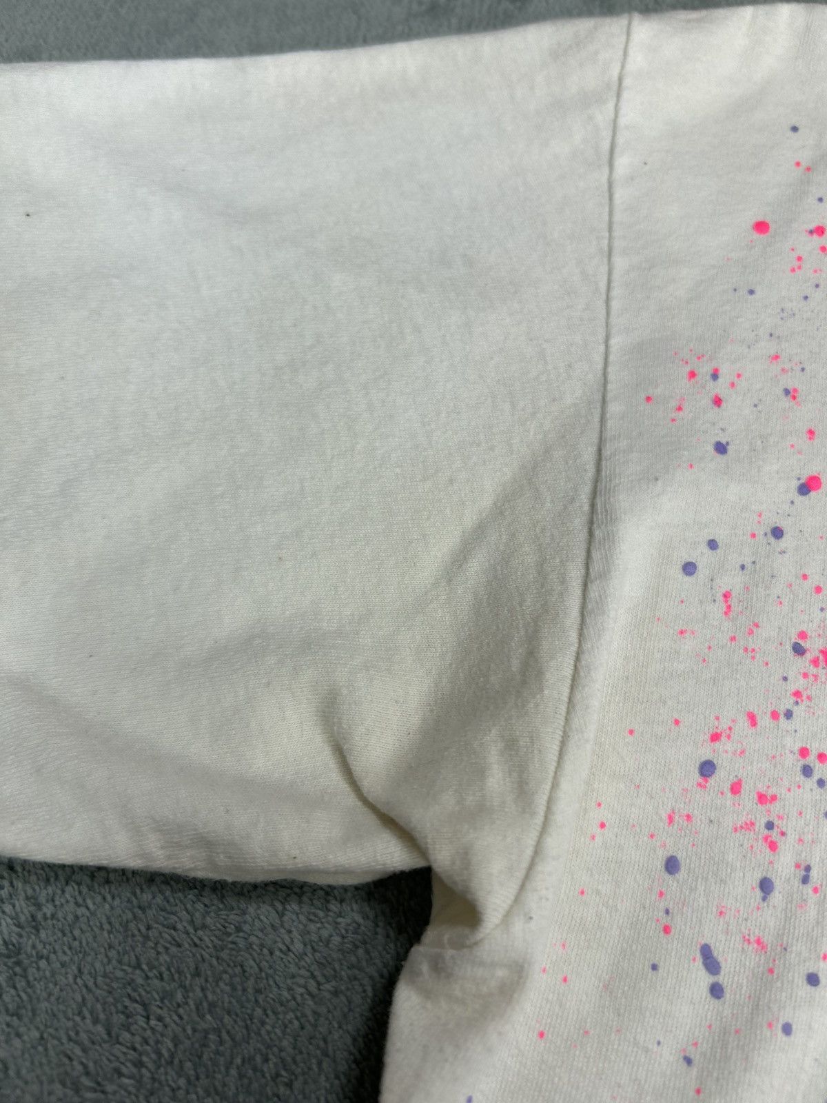 Band Tees Vintage 90’s “Achy Beaky Heart” Billy Ray Cyrus Graphic Tee Size US XL / EU 56 / 4 - 4 Thumbnail