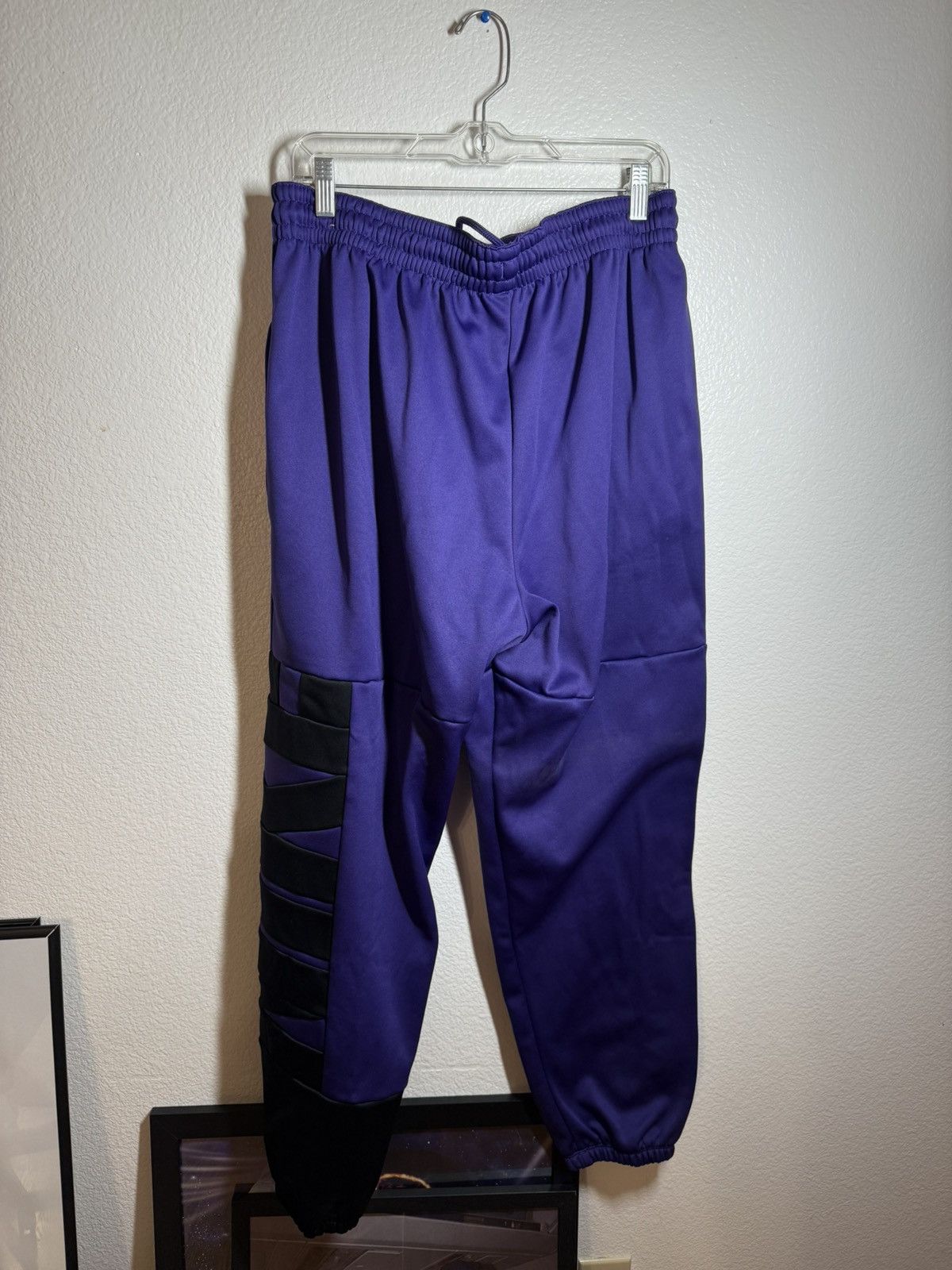 Nike Nike purple sweatpants Size US 38 / EU 54 - 2 Thumbnail