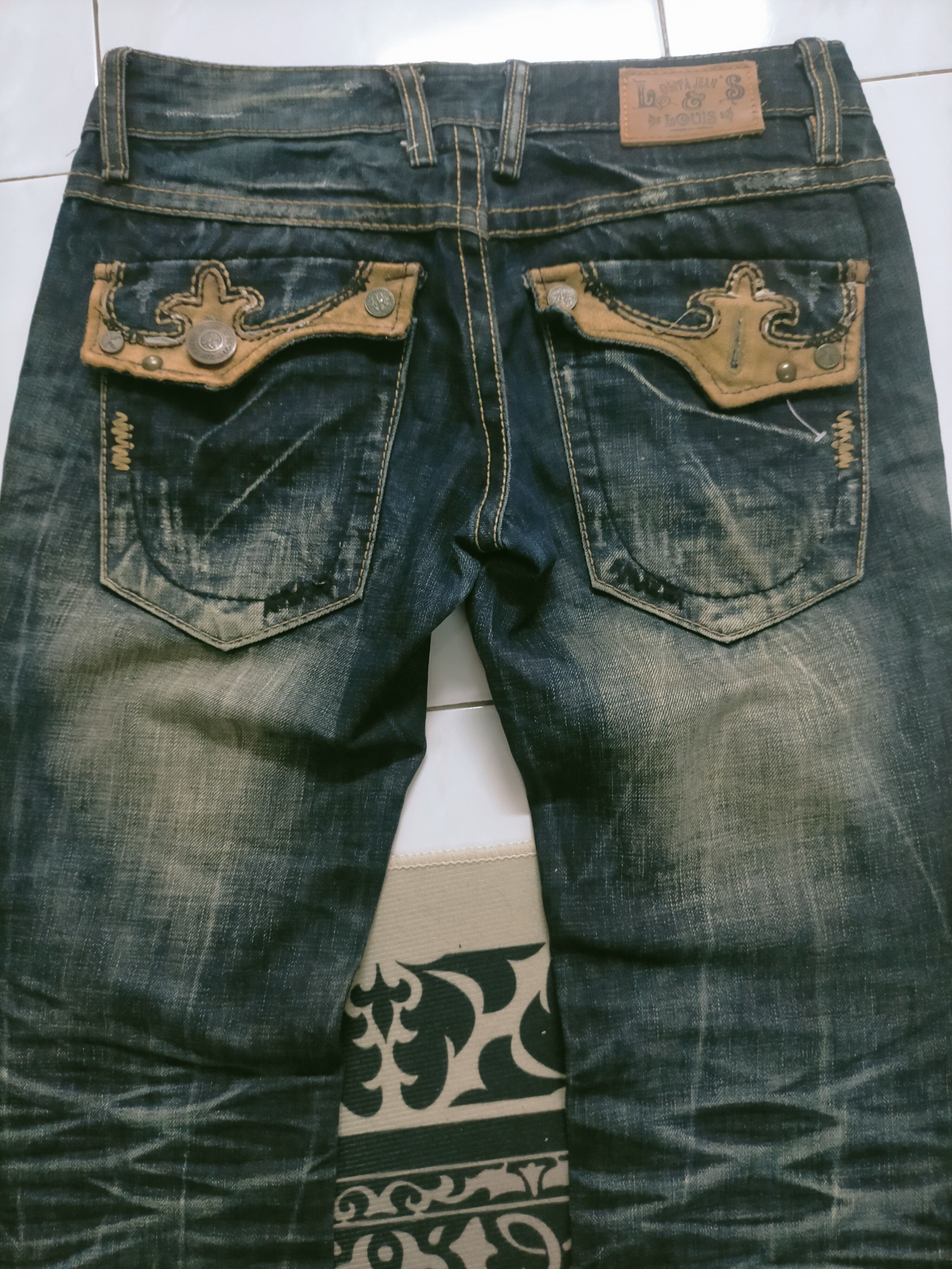 Tornado Mart 🔥 Lolita Distressed Mudwash Jeans Size US 29 - 8 Thumbnail