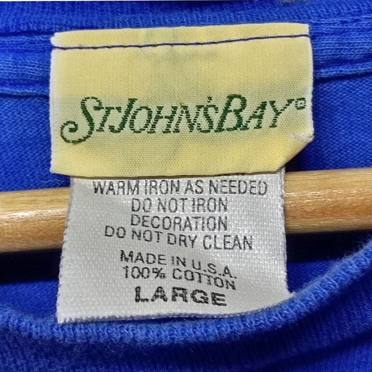 Vintage St. John's Bay Blue Graphic Print T-Shirt Short Sleeve Men L Crew Neck Island Native Logo Graphic Print T-Shirt ISLAND NATIVE Vintage No Size US L / EU 52-54 / 3 - 3 Thumbnail