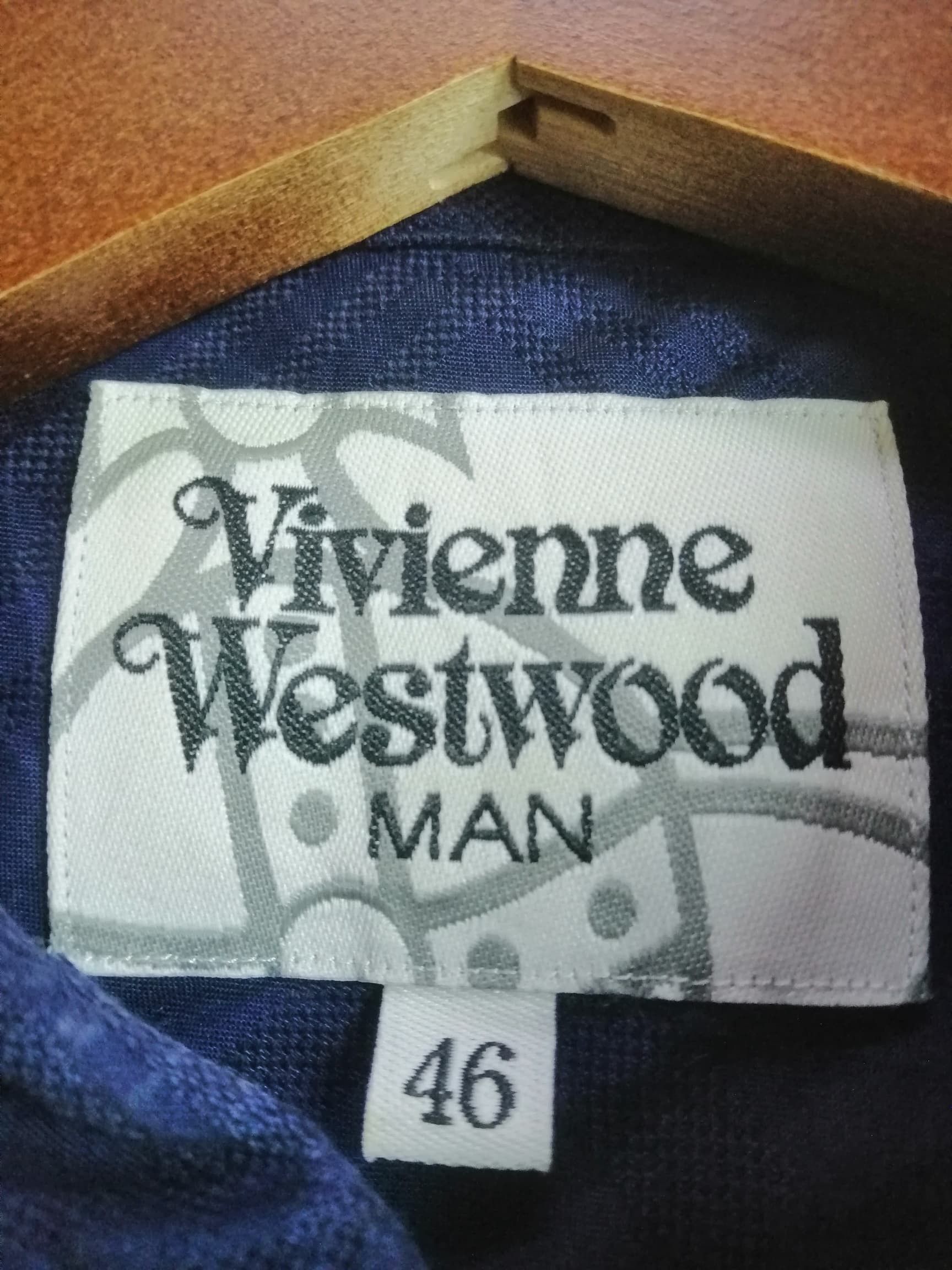 Vivienne Westwood Vivienne Westwood Man Embroidery Logo Shirt Size US S / EU 44-46 / 1 - 3 Thumbnail
