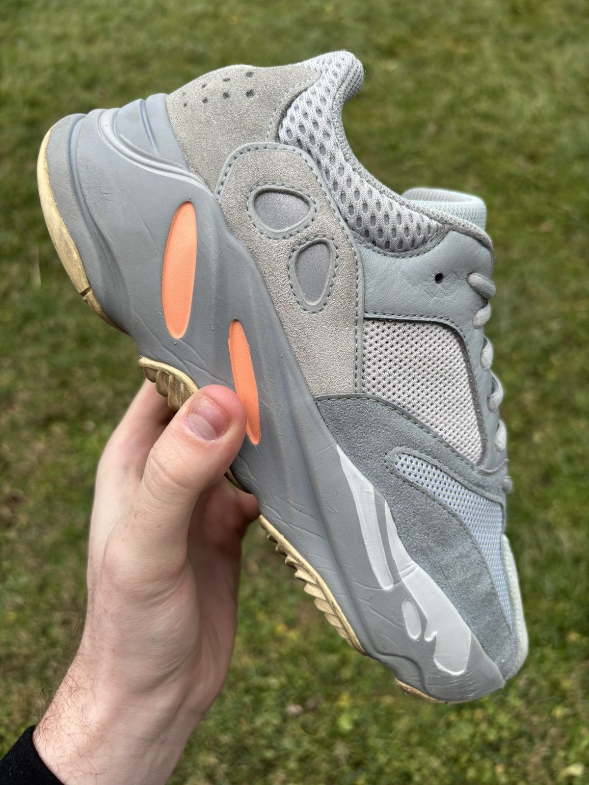 Adidas Yeezy Boost 700 Inertia 2019 Size 8