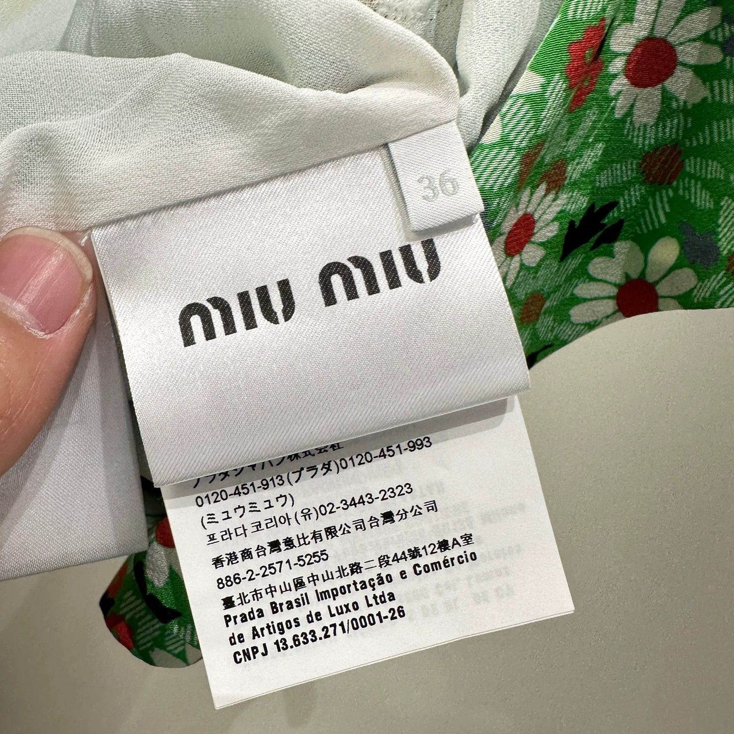 Miu Miu MIU MIU floral daisy print tie-sleeve silk short sleeve 36 Size XS / US 0-2 / IT 36-38 - 4 Thumbnail