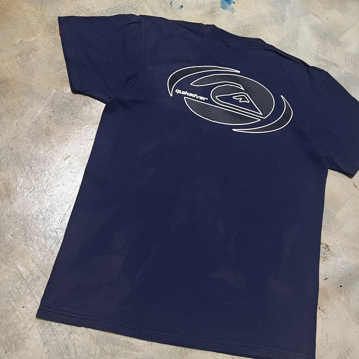 Quiksilver Vintage Quiksilver Faded T Shirt Size US M / EU 48-50 / 2 - 16 Thumbnail