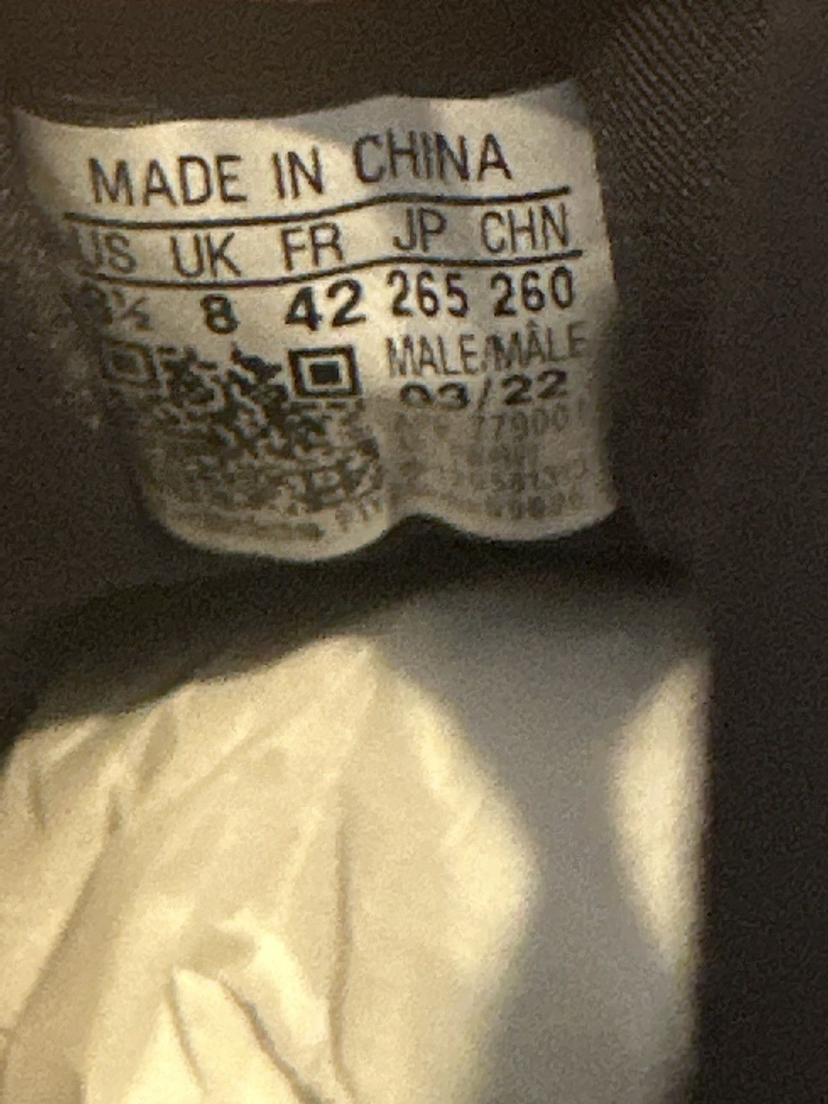 Adidas Yeezy 700 V3 Azael Size 8.5