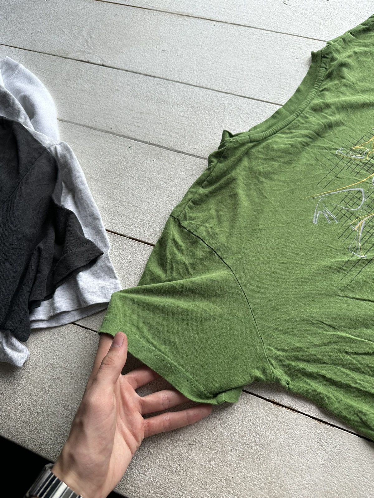 Arc'teryx 🚨ARCTERYX DISTRESSED GREEN TEE WITH BIG LOGO OUTDOOR Size US M / EU 48-50 / 2 - 2 Thumbnail