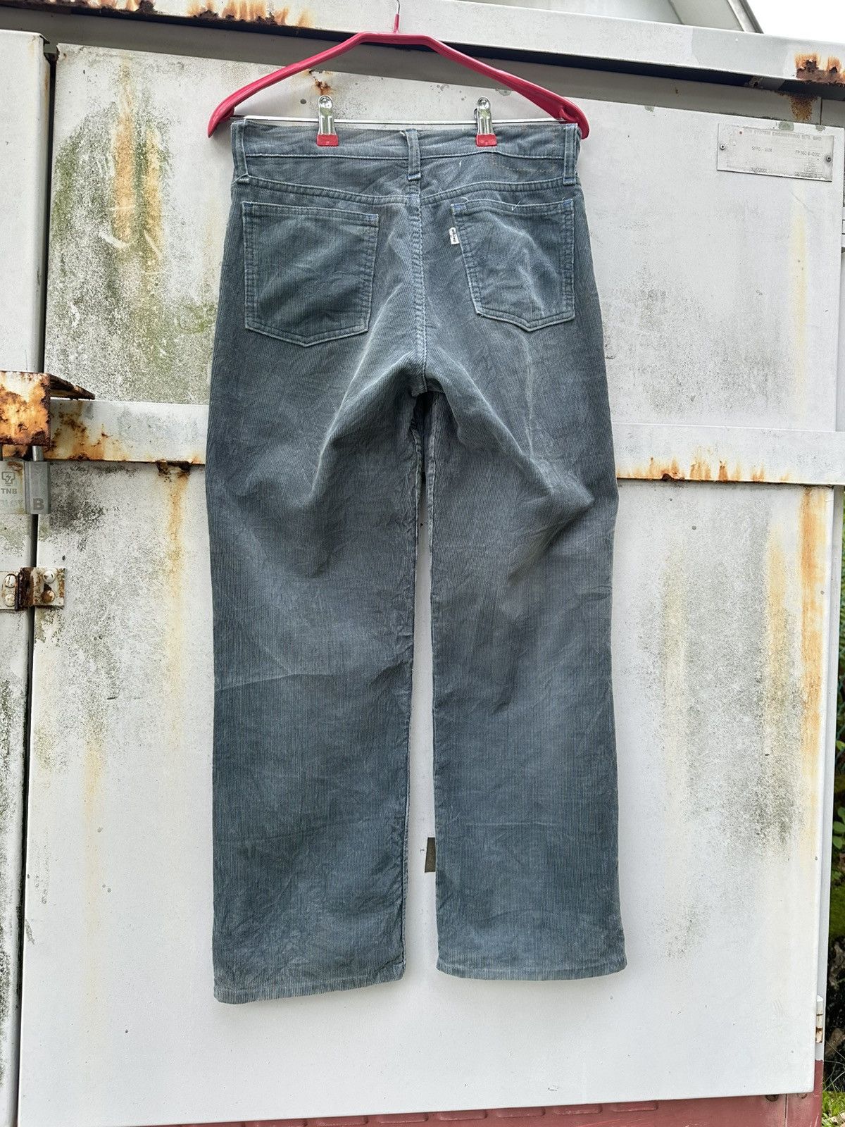 Levi's 👹THRASHED Faded Levis Corduroy Baggy Jeans Size US 27 - 8 Thumbnail