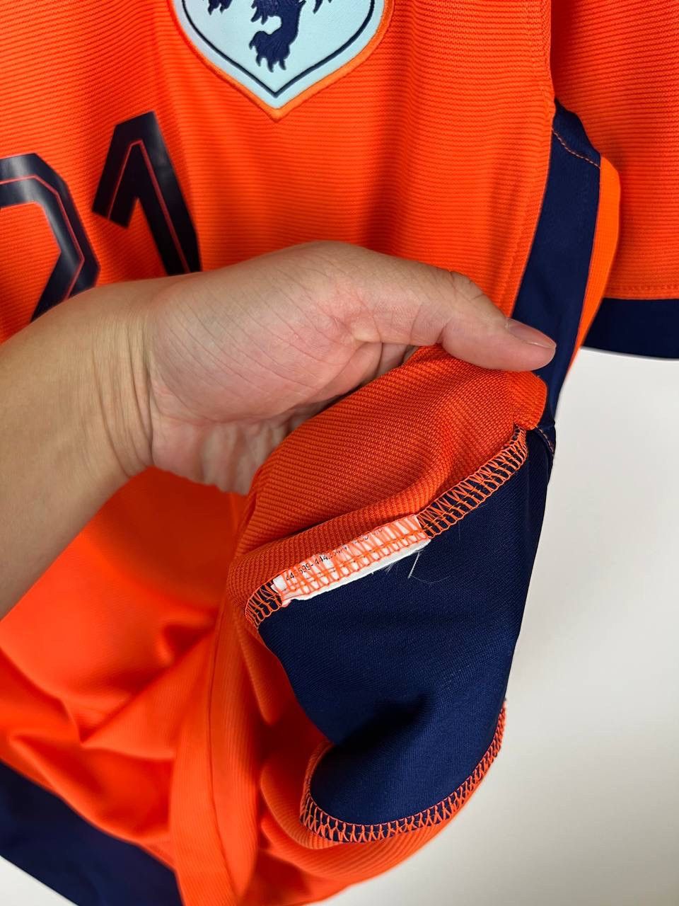 Vintage Netherlands Nike F. De Jong t-shirts size M Size US M / EU 48-50 / 2 - 3 Thumbnail