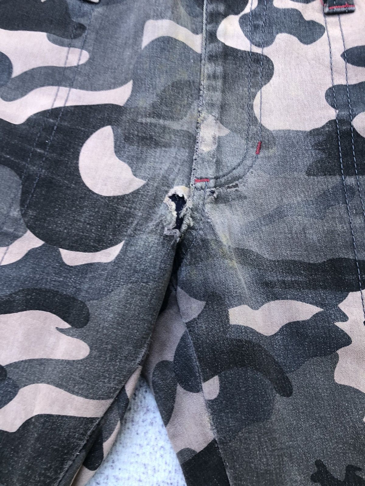 Designer × Japanese Brand Stretch Waist Multipocket Cargo Pants Military Pattern Size US 26 / EU 42 - 7 Thumbnail