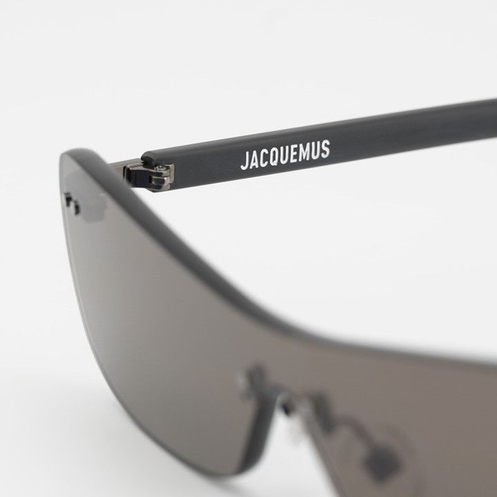 Jacquemus Jacquemus MIRADA JAC/69 C1 Sunglasses Matte Grey Shield Size ONE SIZE - 9 Thumbnail
