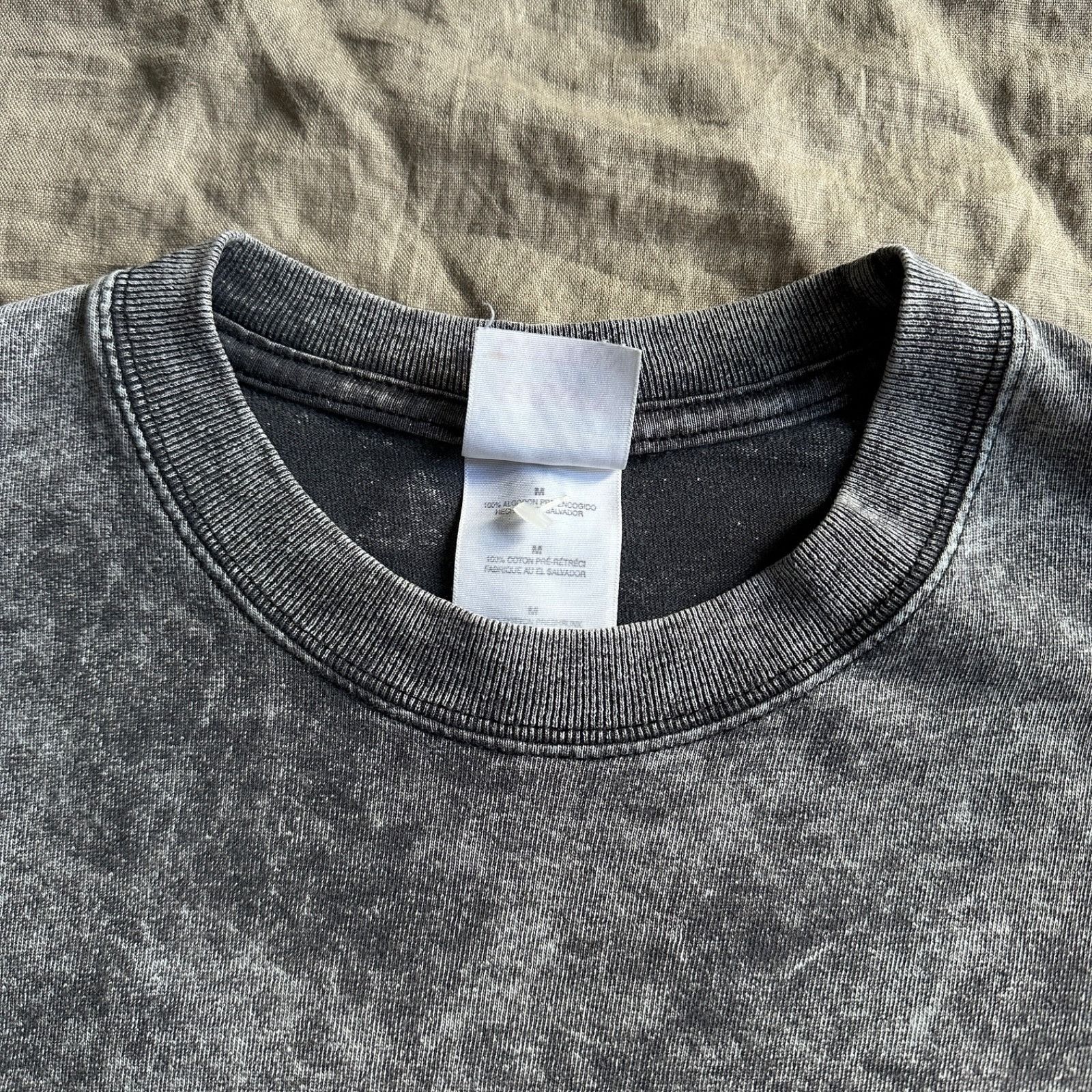 Vintage Vintage Wolves Graphic T-Shirt All Over Print Nature Wildlif Size US M / EU 48-50 / 2 - 4 Thumbnail